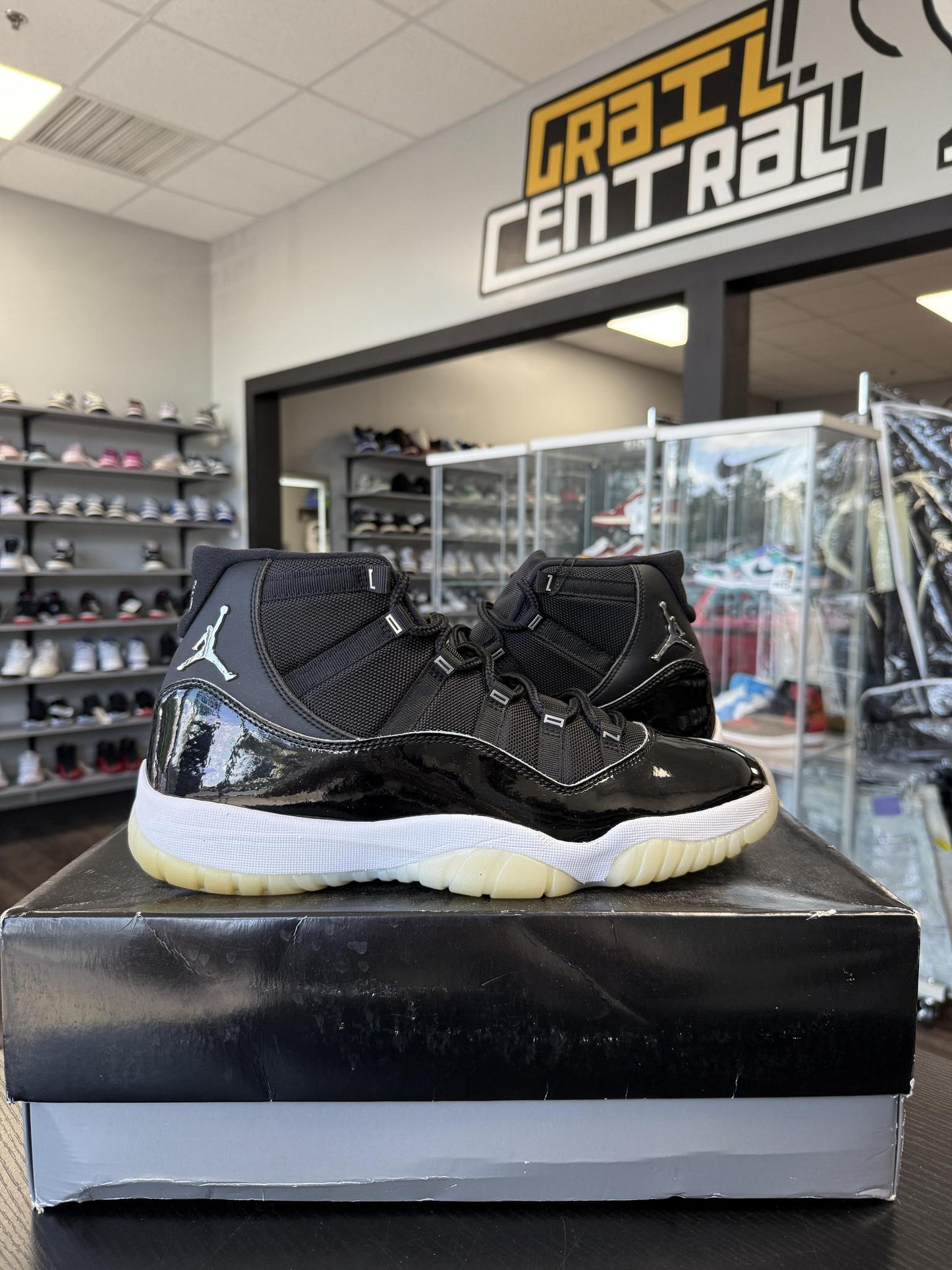 Jordan 11 "Jubilee" Used Size 13