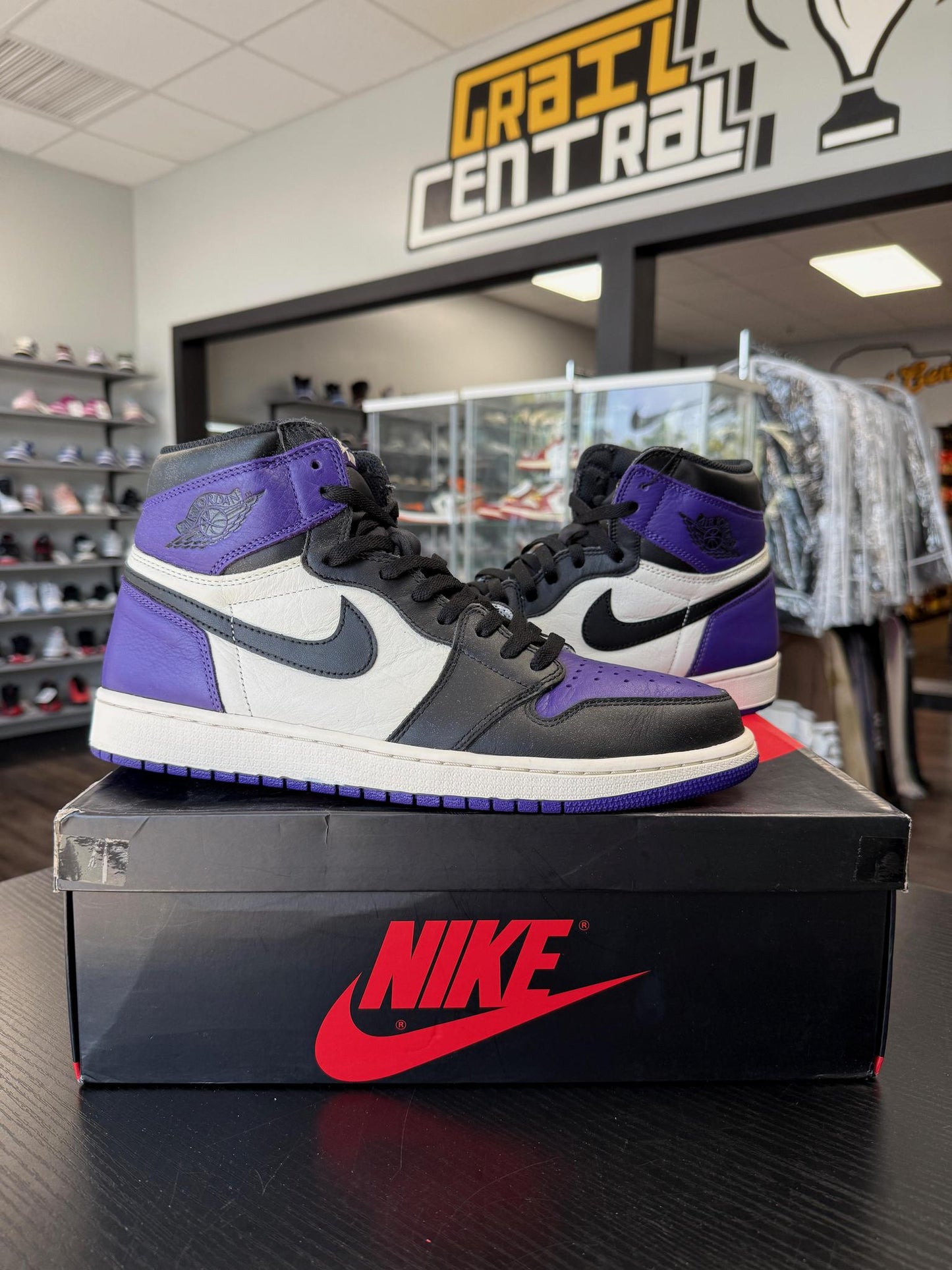 Jordan 1 "Court Purple" Used Size 12
