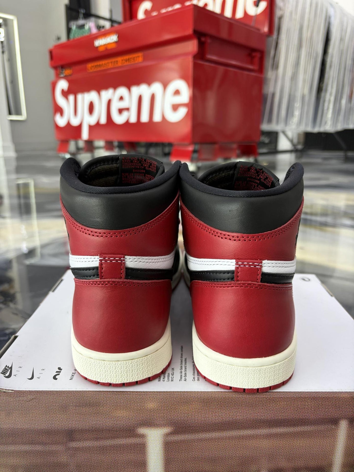 Jordan 1 High "Bred Toe" Used Size 8