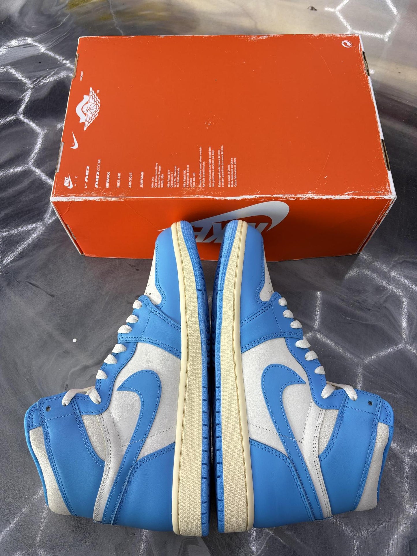 Jordan 1 UNC "Reimagined" Used Size 9
