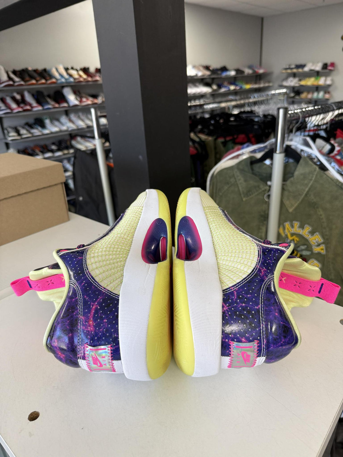 Jordan 35 Low "Cosmic Deception" Luka PE Used Size 13