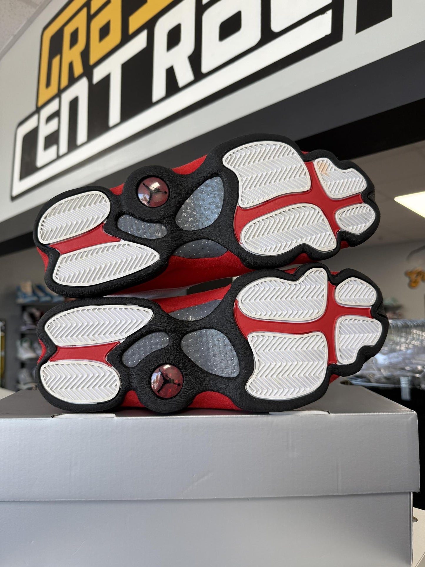 Jordan 13 "Chicago" Used Size 10