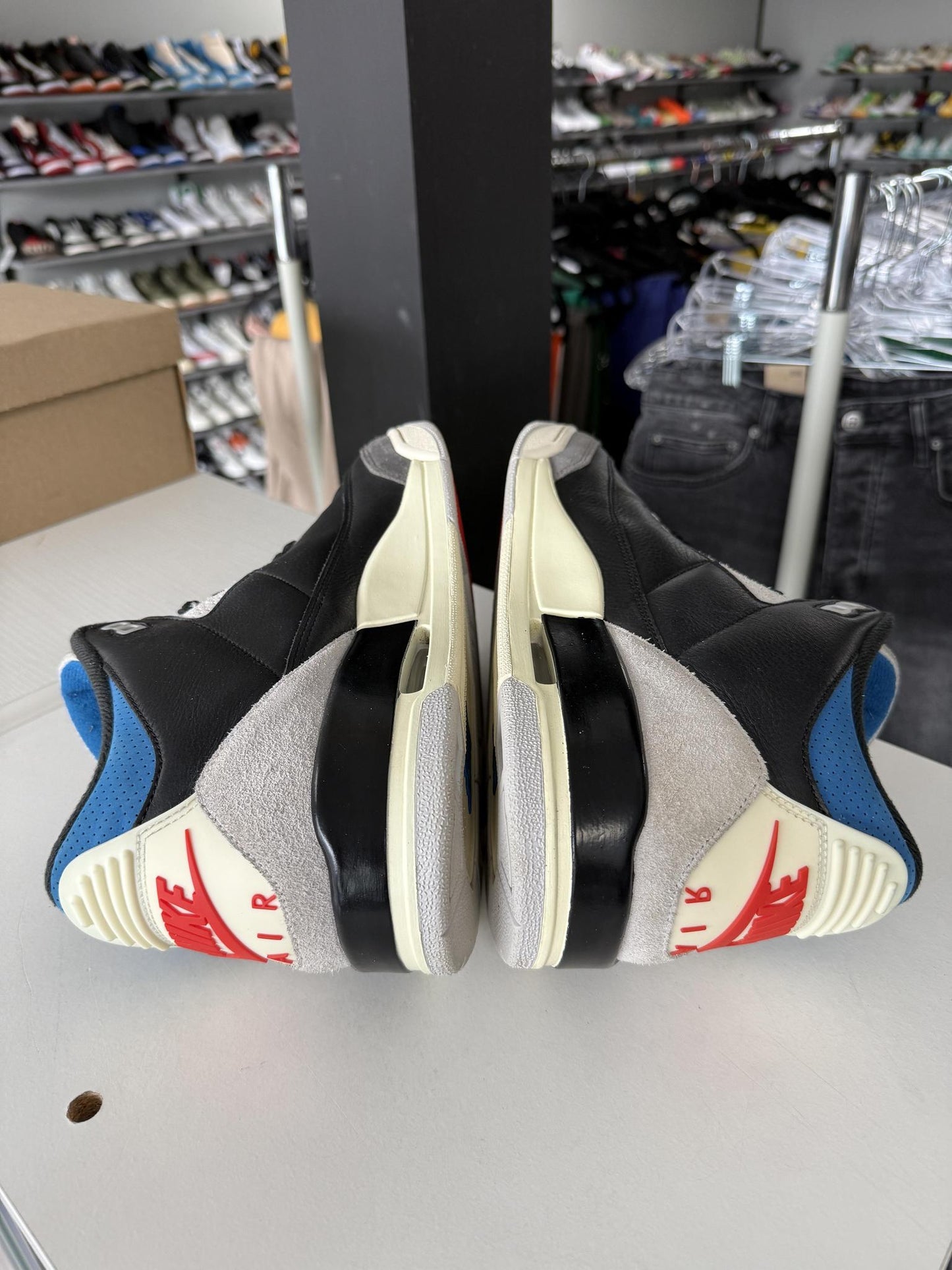 Jordan 3 "Rare Air" Used Size 11.5