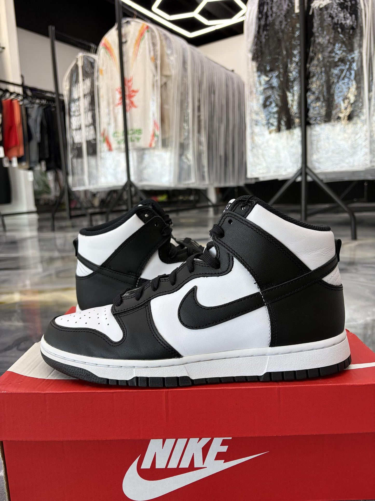 Nike "Panda" Dunk High Used Size 9