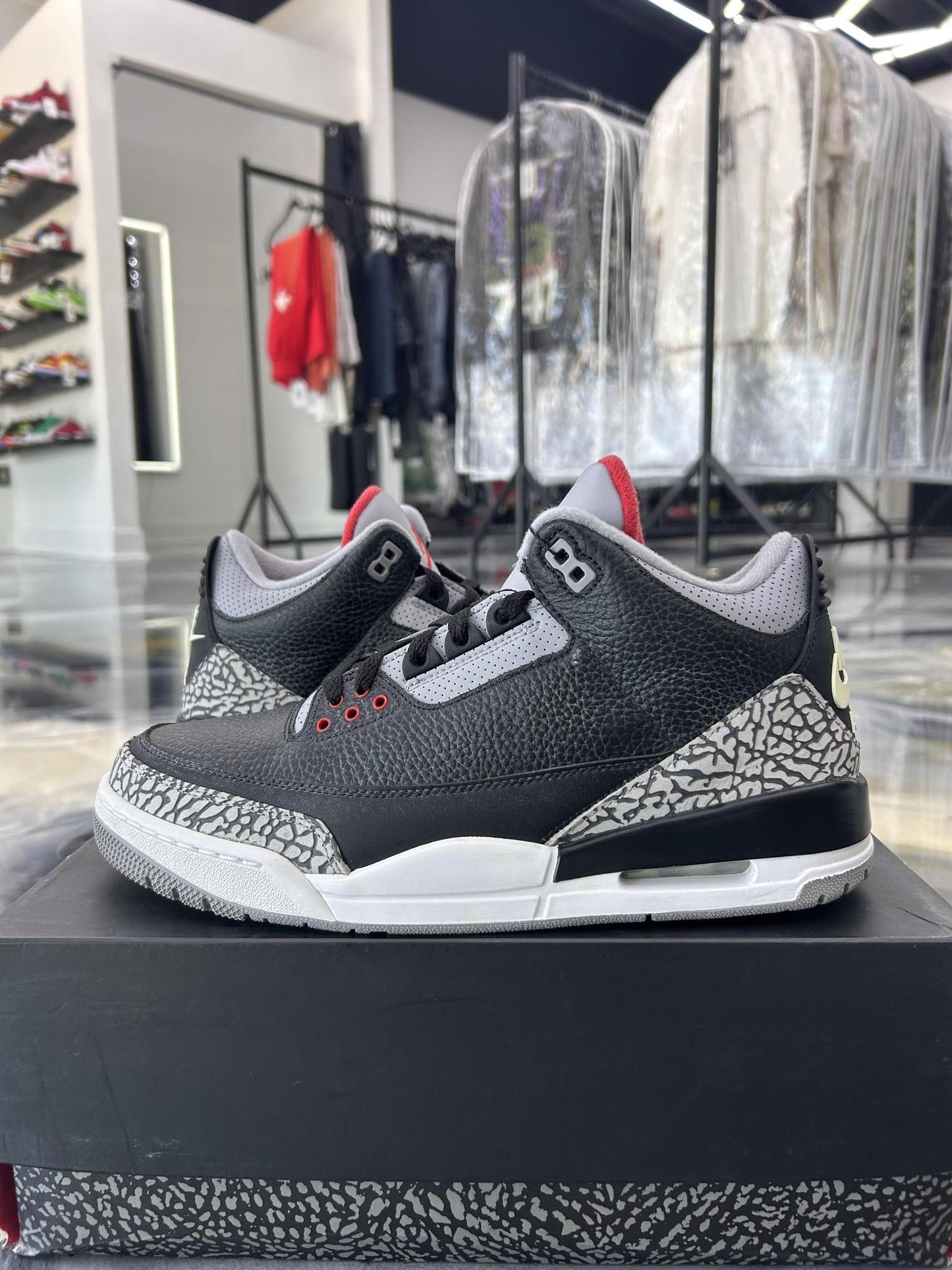 Jordan 3 "Black Cement" 2018 Used Size 10