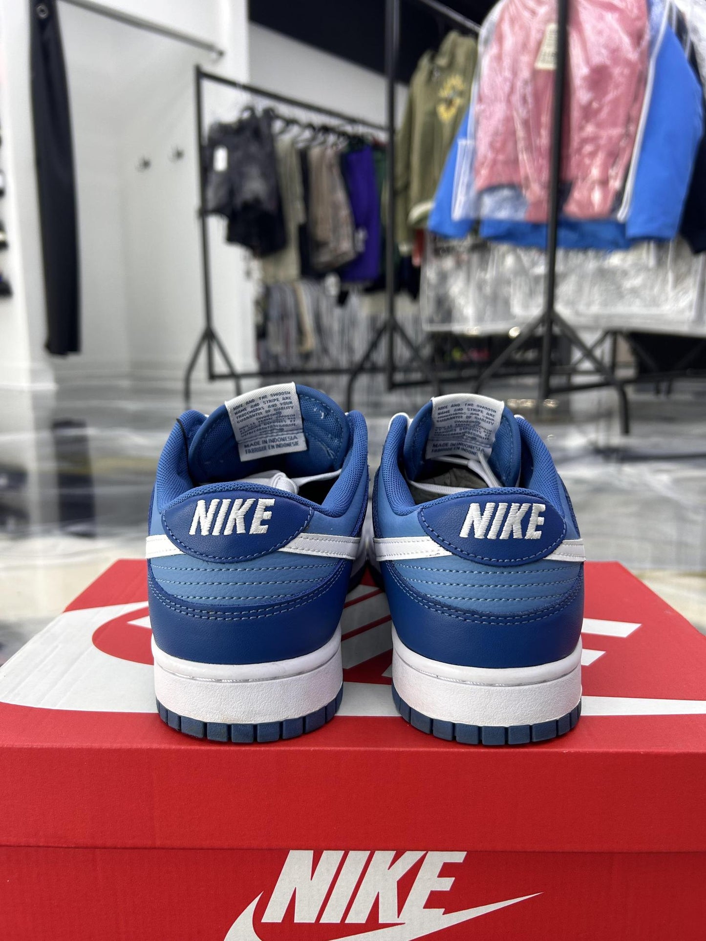 Nike Dunk Low "Marina Blue" Used Size 10