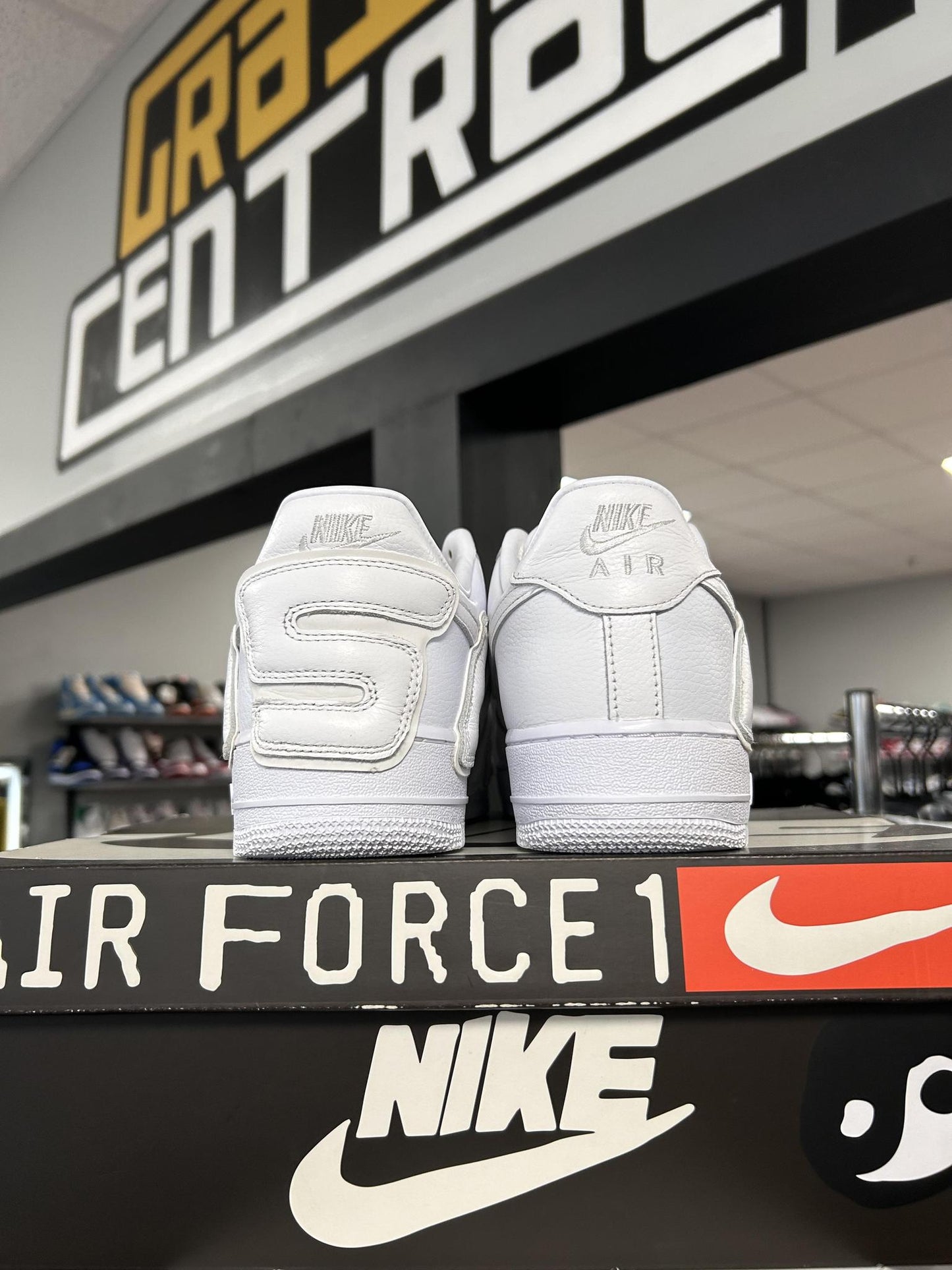 Nike Air Force 1 Low x CPFM "White" Used Size 10.5