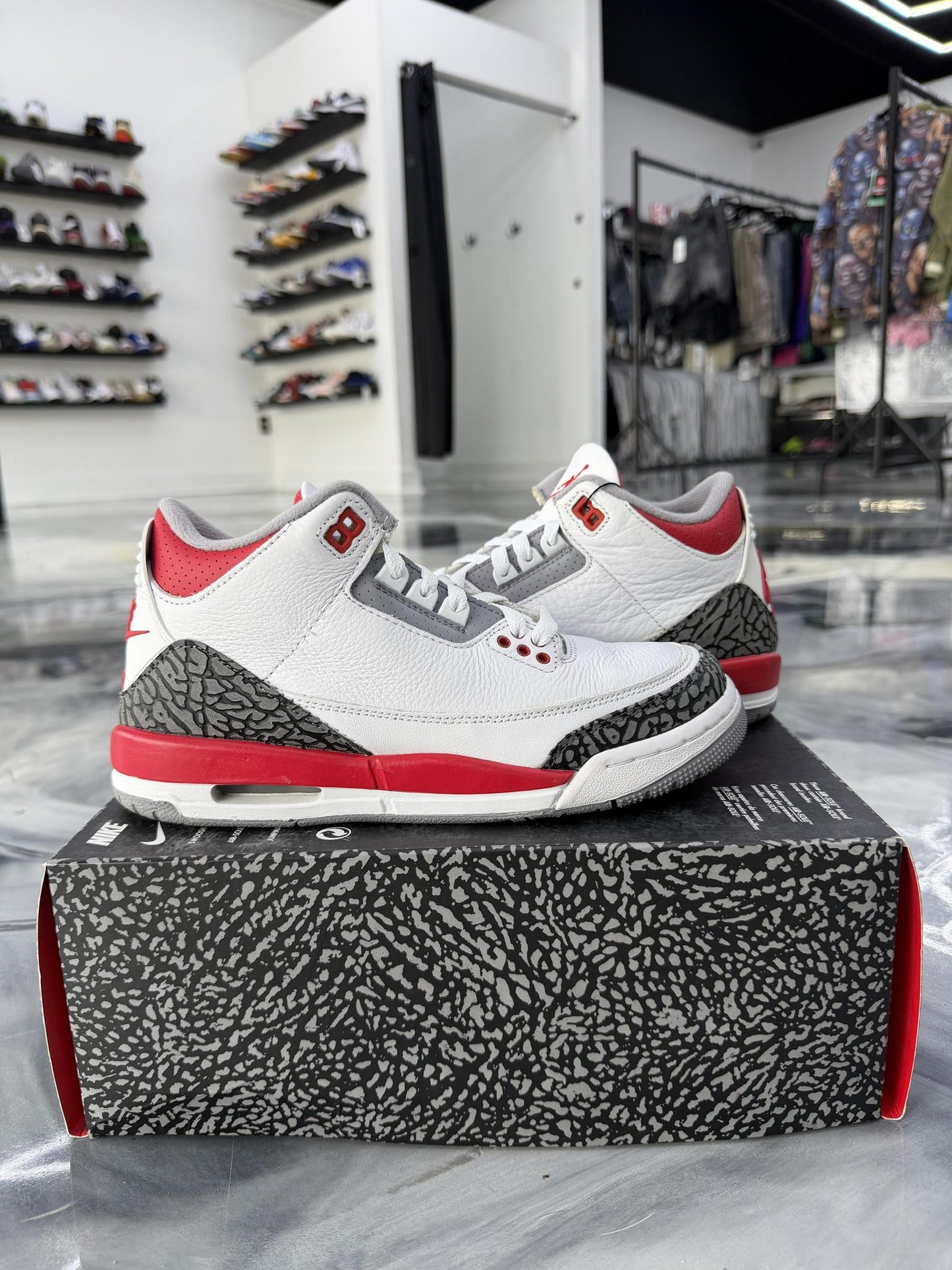 Jordan 3 "Fire Red" Used Size 6Y