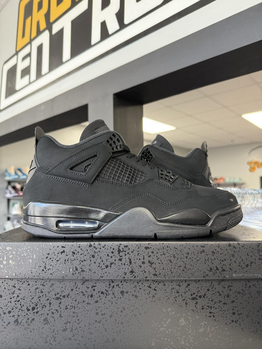 Jordan 4 "Black Cat" Used Size 11