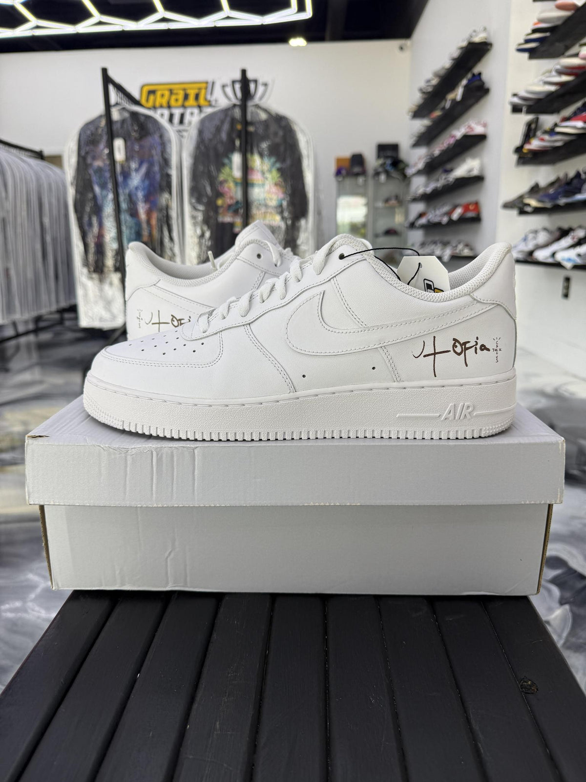 Nike Air Force 1 Low x Travis Scott "Utopia" Used Size 13