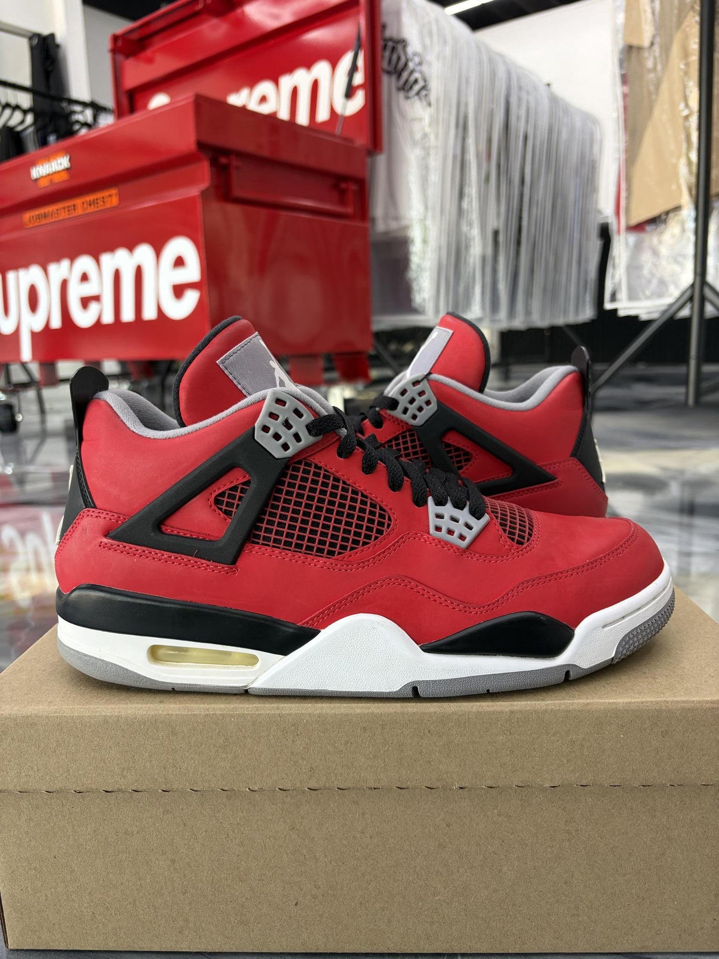 Jordan 4 "Toro Bravo" 2013 Used Size 10