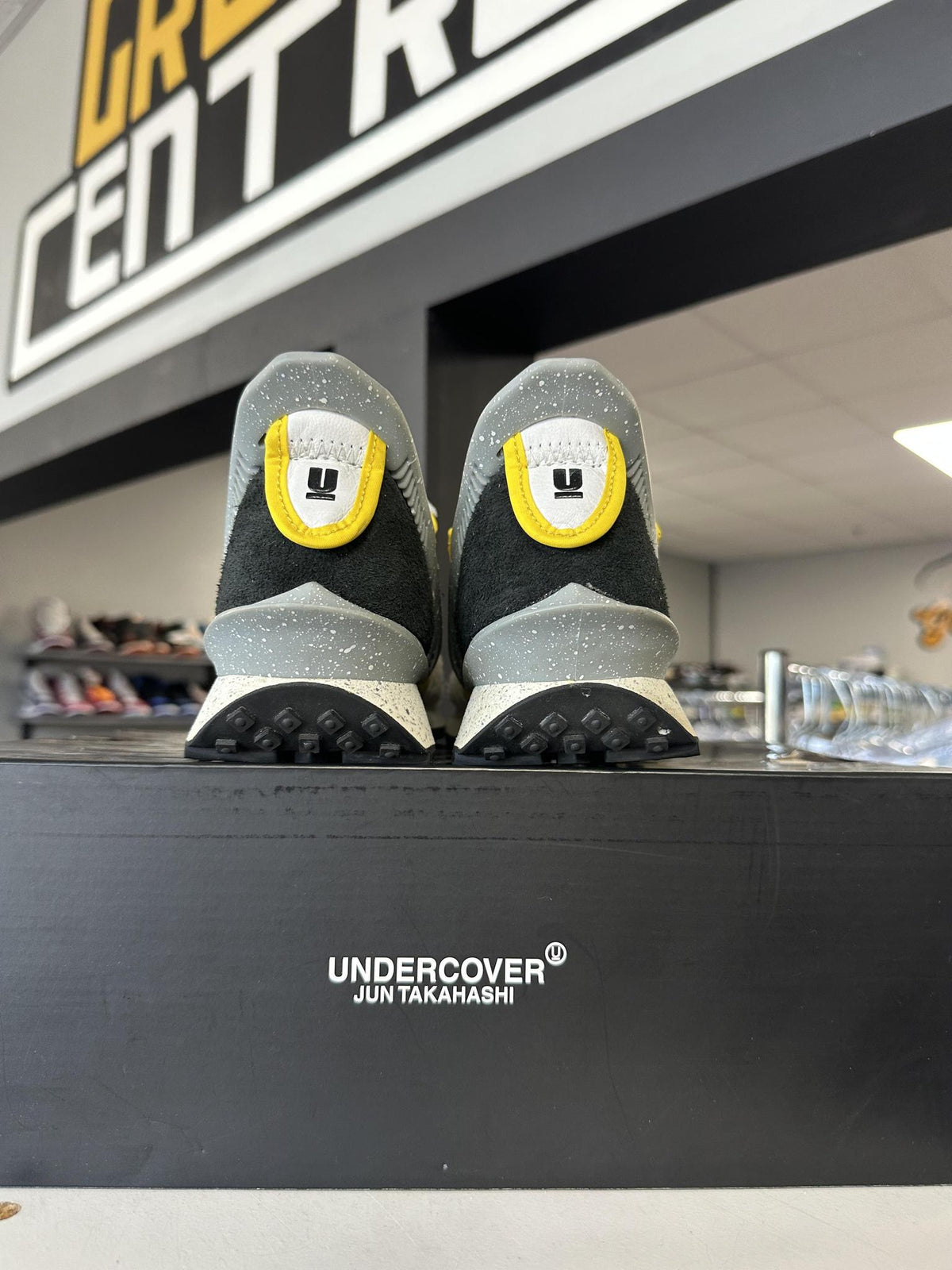 Nike Daybreak x Undercover "Bright Citron" Used Size 9.5