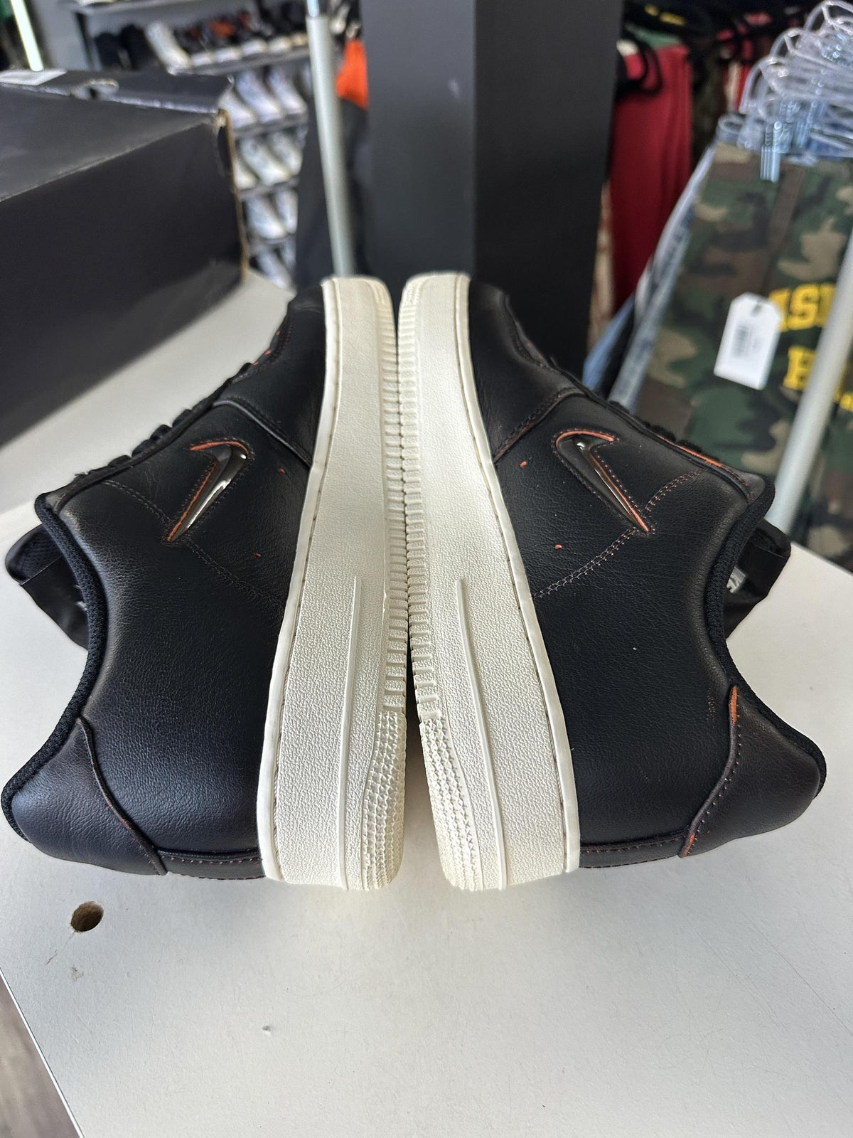 Nike AF1 Low "Rub Away Black" Used Size 9