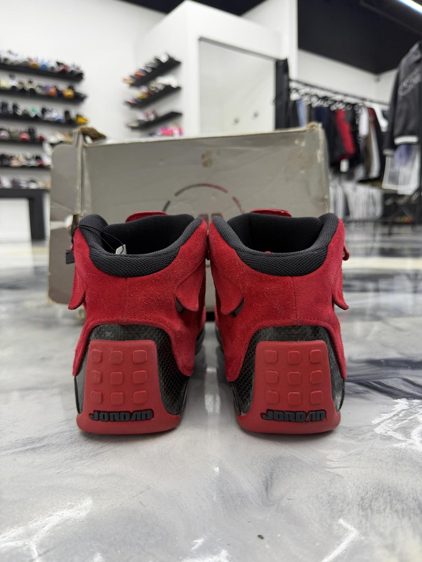 Jordan 18 "Toro" Used Size 10