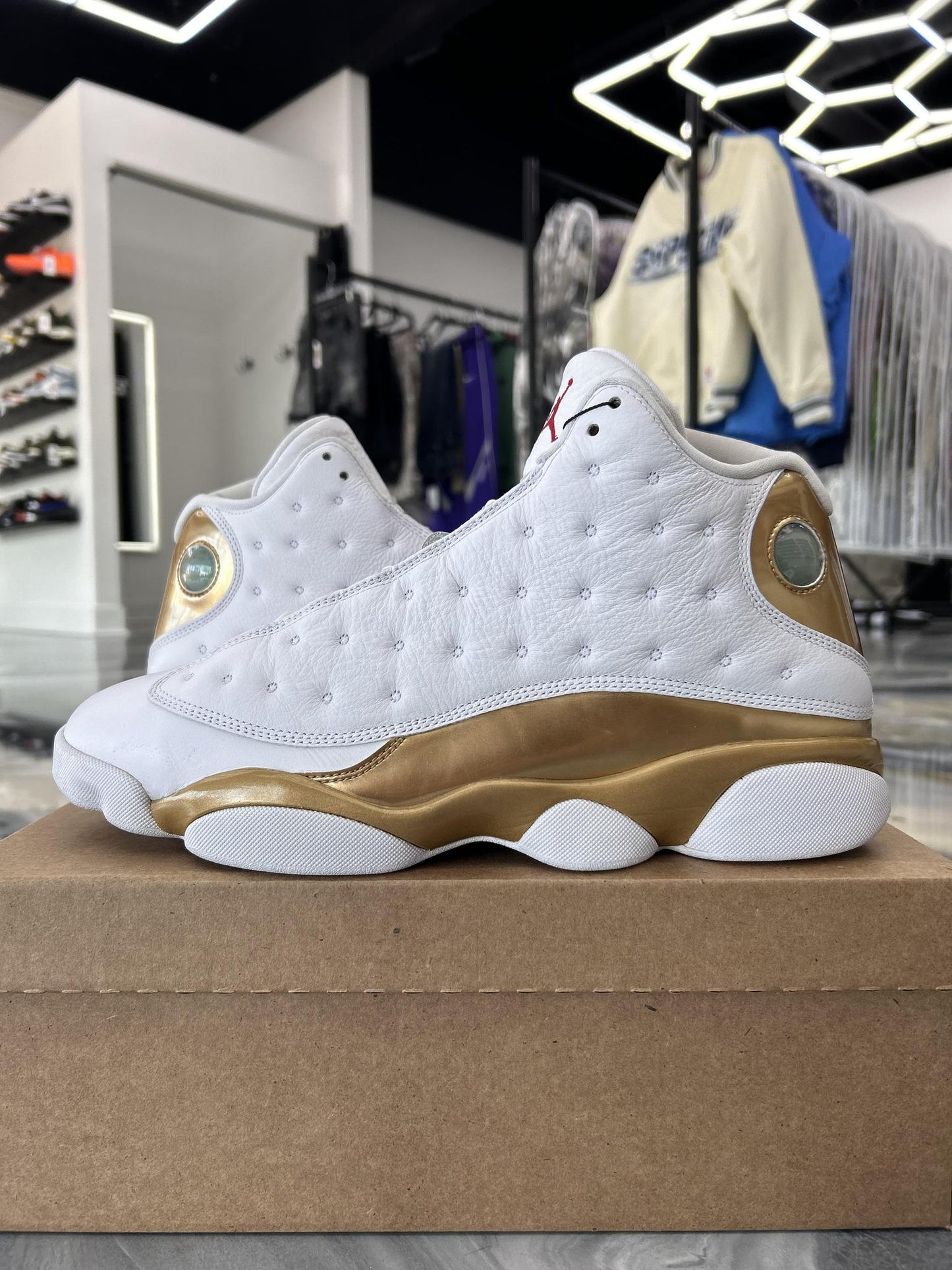 Jordan 13 Retro "Defining Moments Pack" Used Size 13