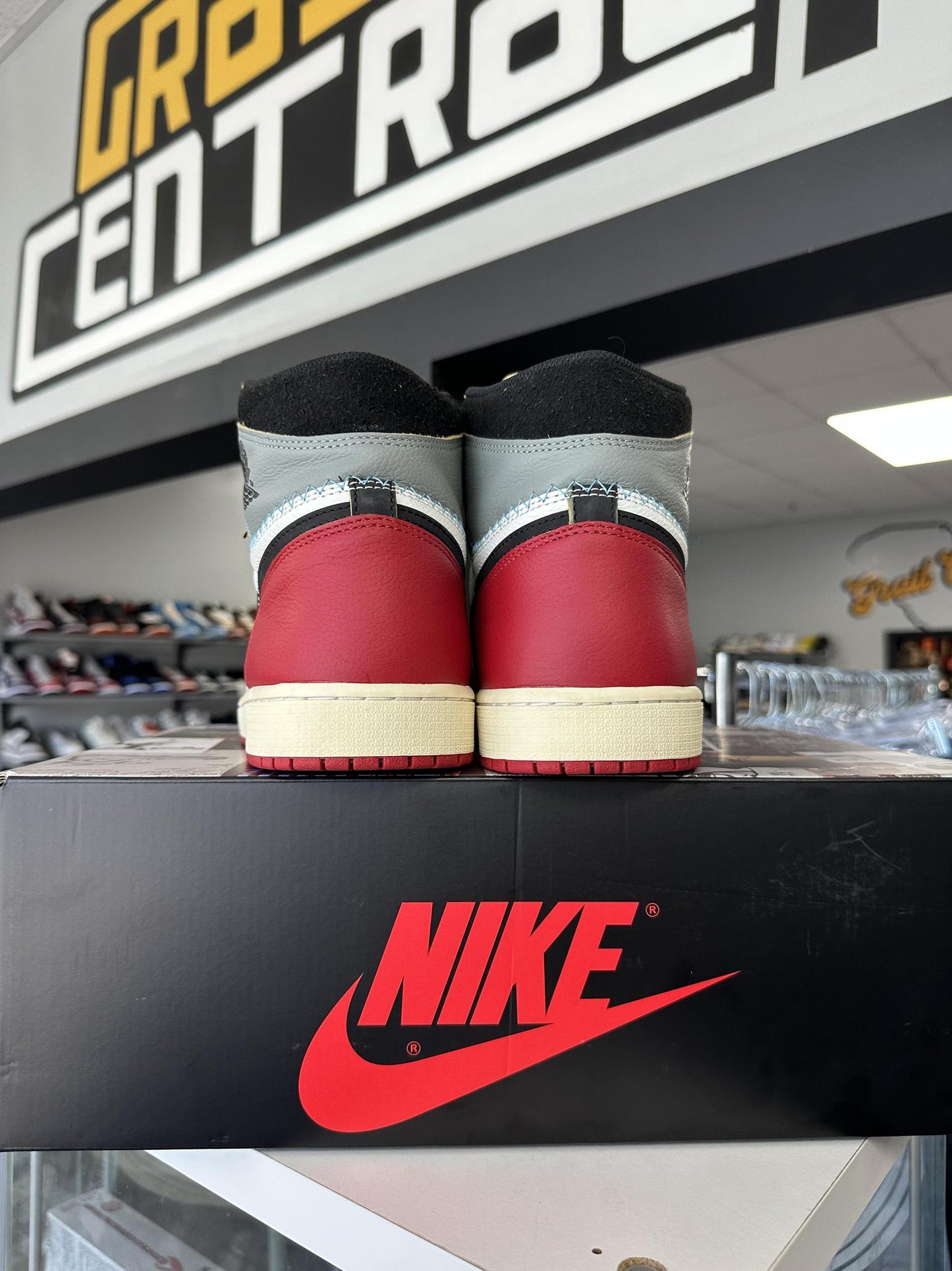 Jordan 1 Union LA "Chicago Shadow" Used Size 14