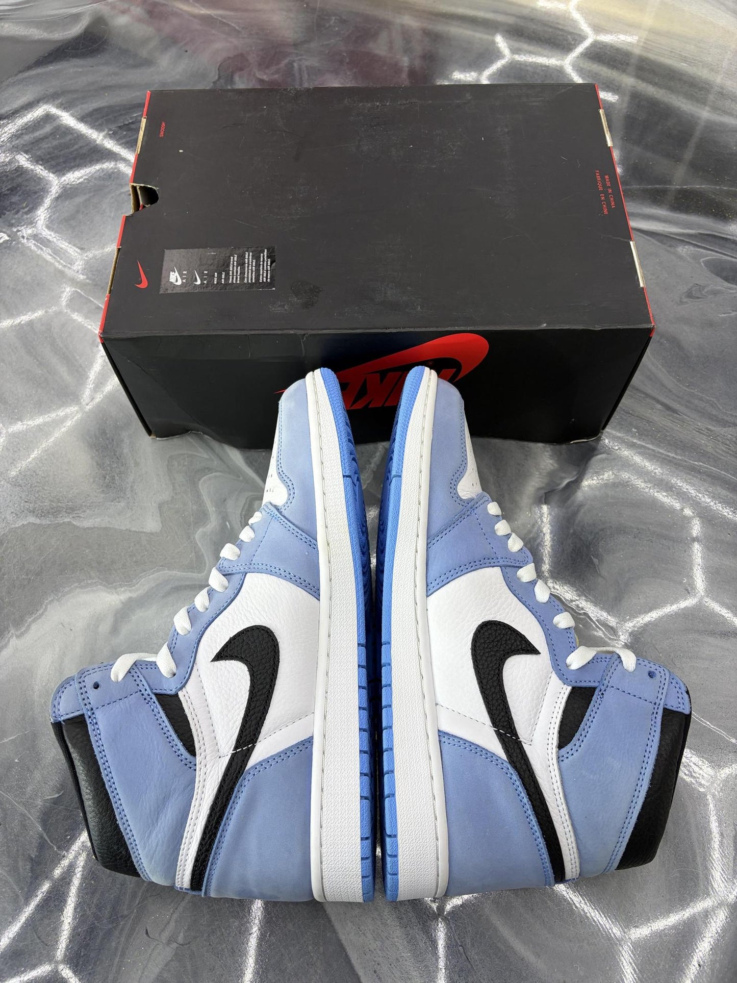 Jordan 1 "University Blue" Used Size 10.5