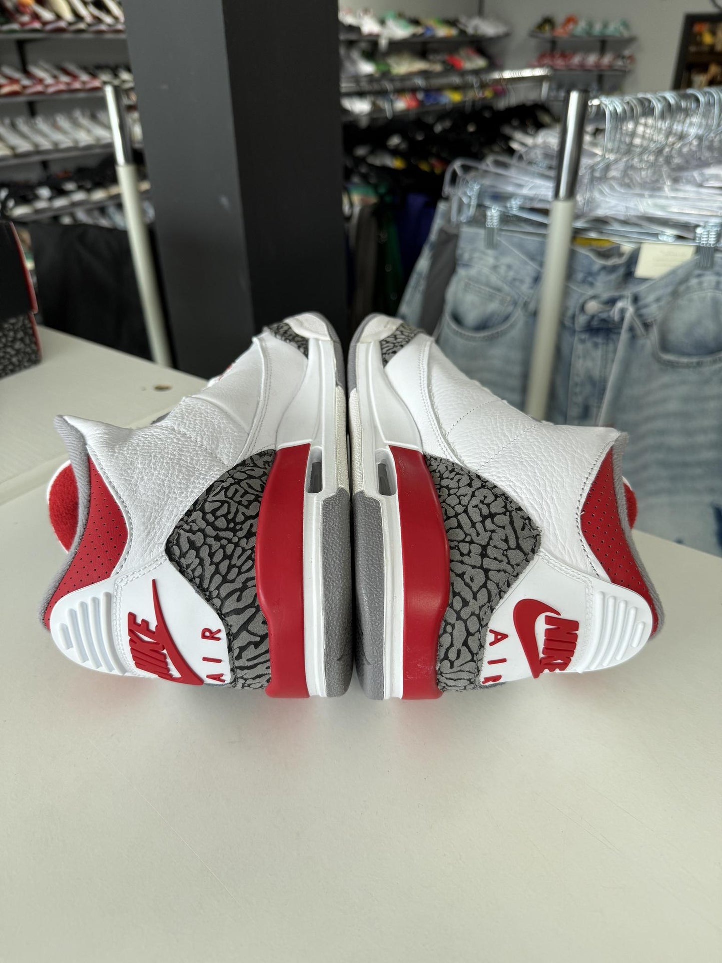 Jordan 3 "Fire Red" Used Size 7Y/8.5W