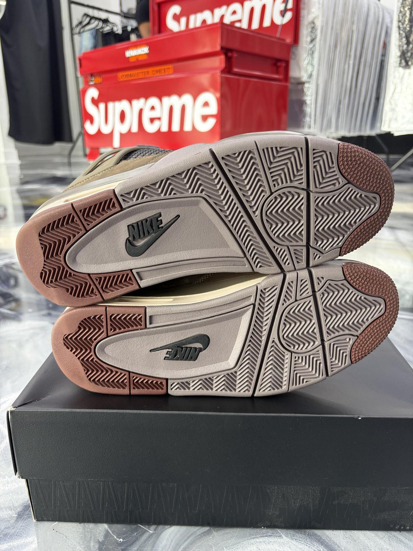 Jordan 4 A Ma Maniere "Mocha" Used Size 10.5