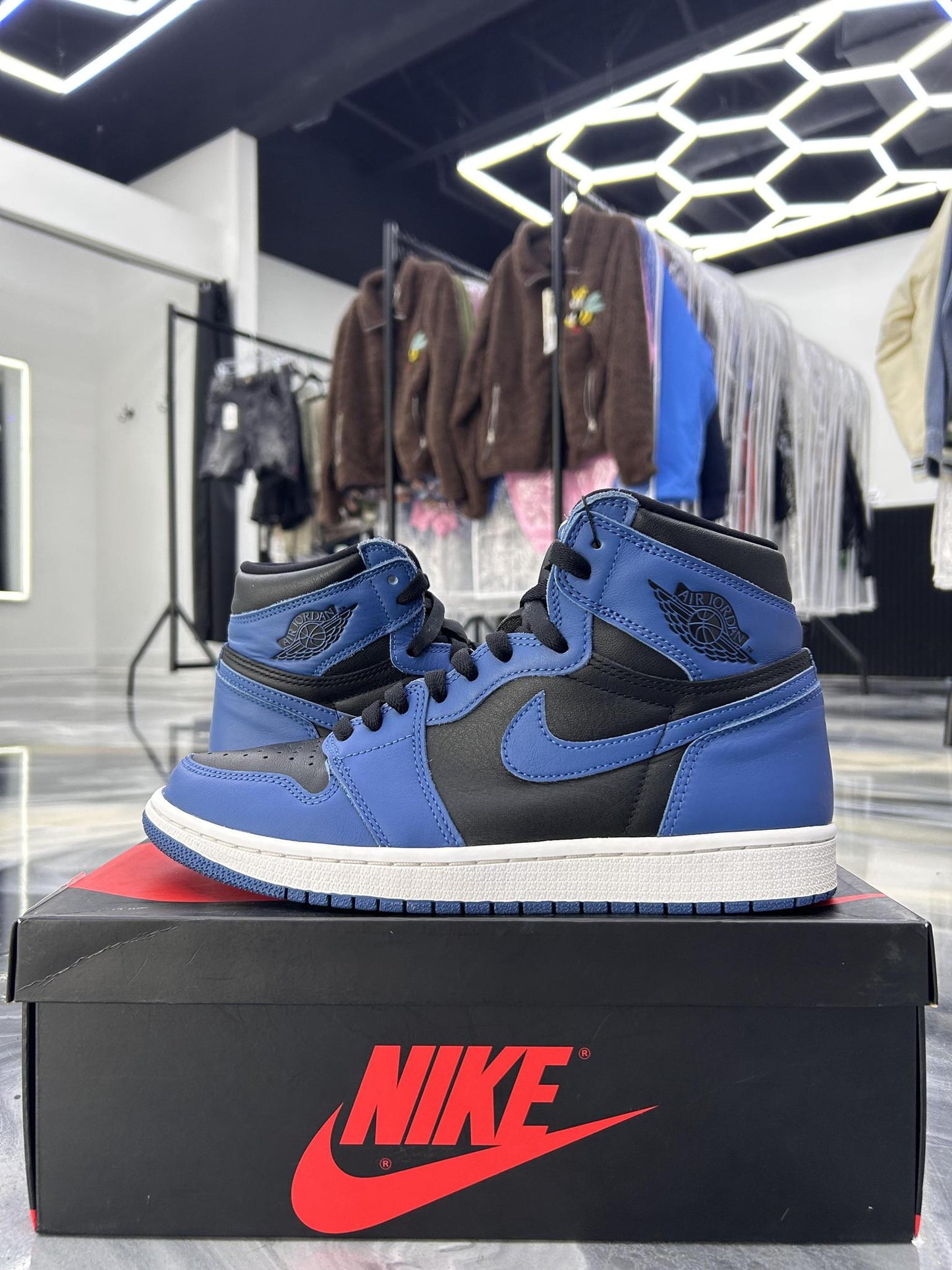 Jordan 1 "Royal Toe" Used Size 10