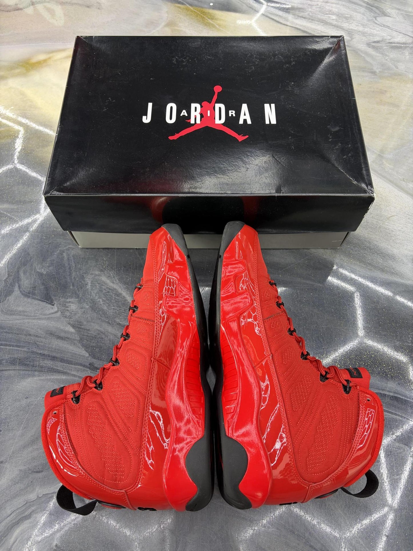 Jordan 9 "Chile Red" Used Size 11.5