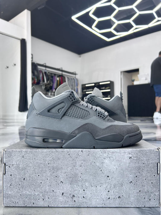 Jordan 4 "Wet Cement" Used Size 9