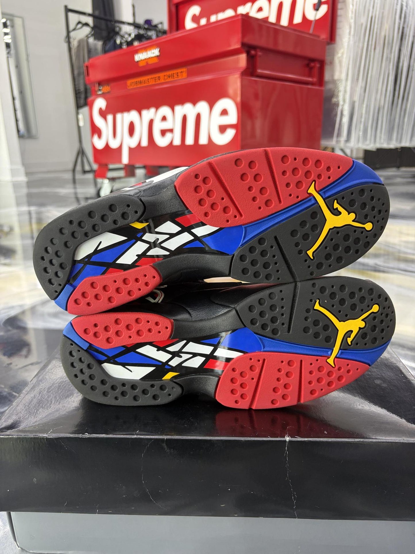 Jordan 8 "Playoff" Used Size 9