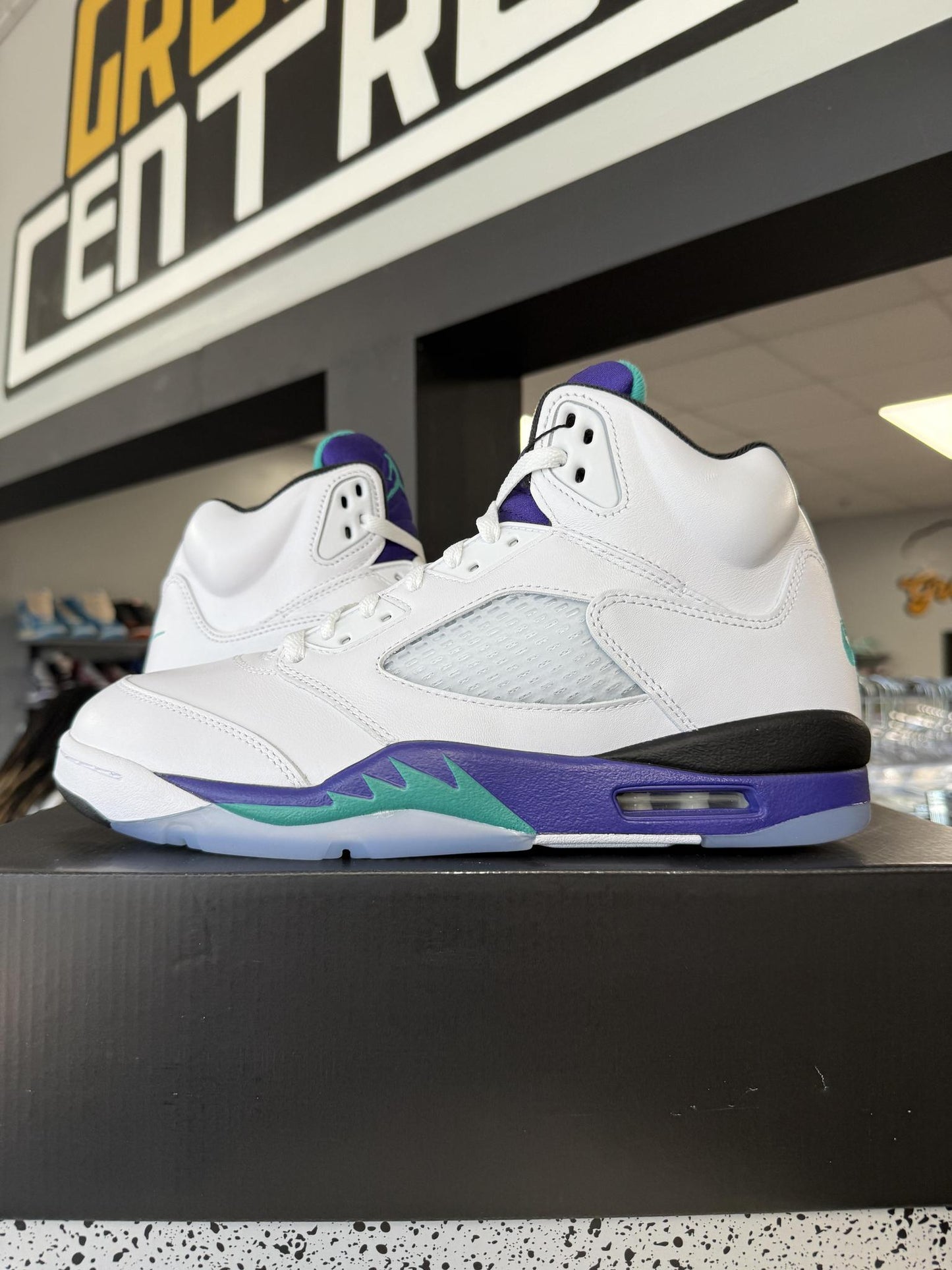 Jordan 5" Grape" Used Size 11