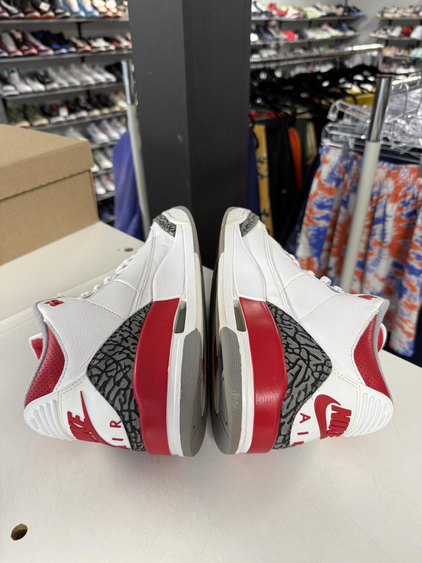 Jordan 3 "Fire Red" Used Size 9.5