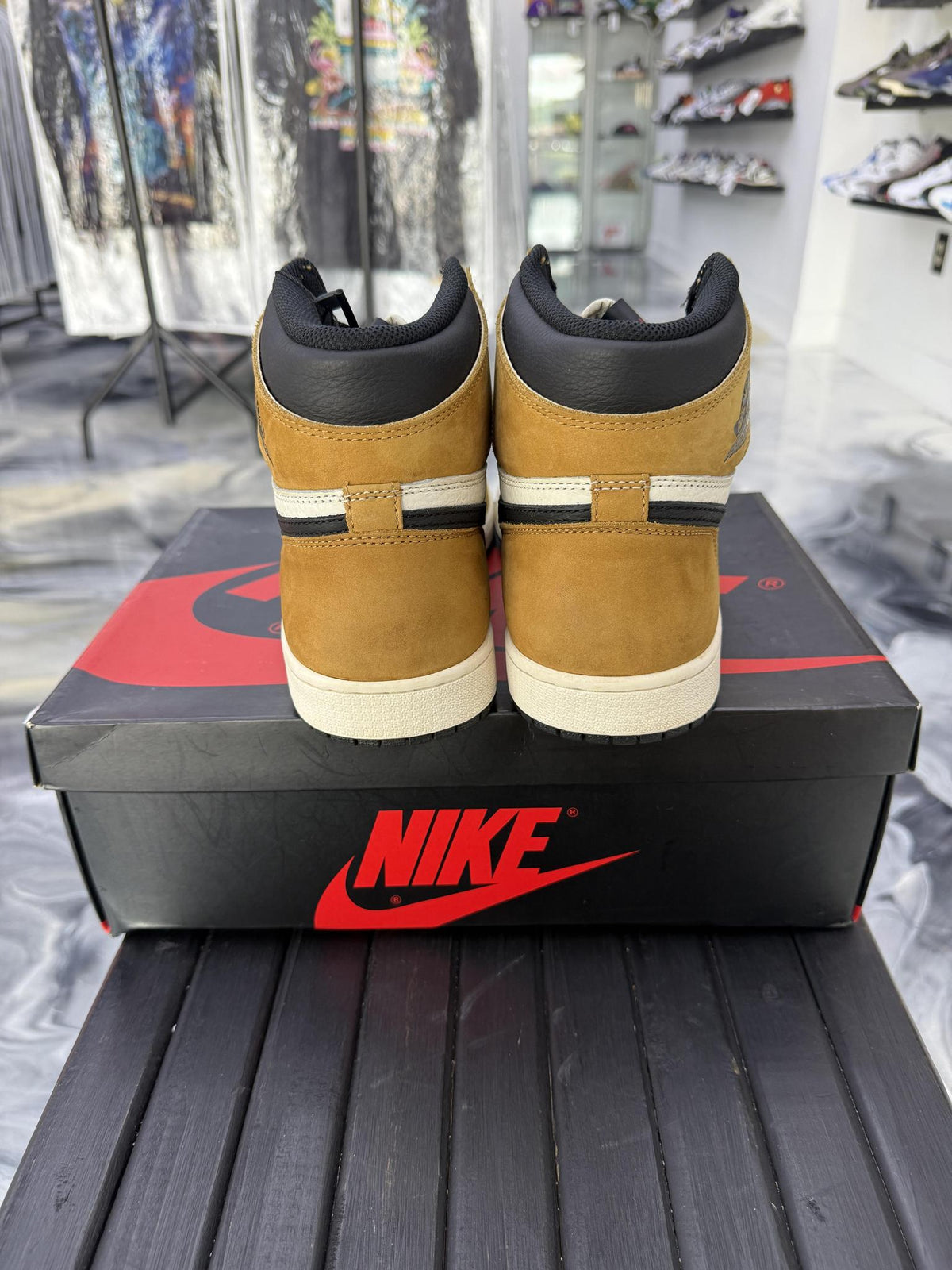 Jordan 1 "Rookie Of The Year" Used Size 11