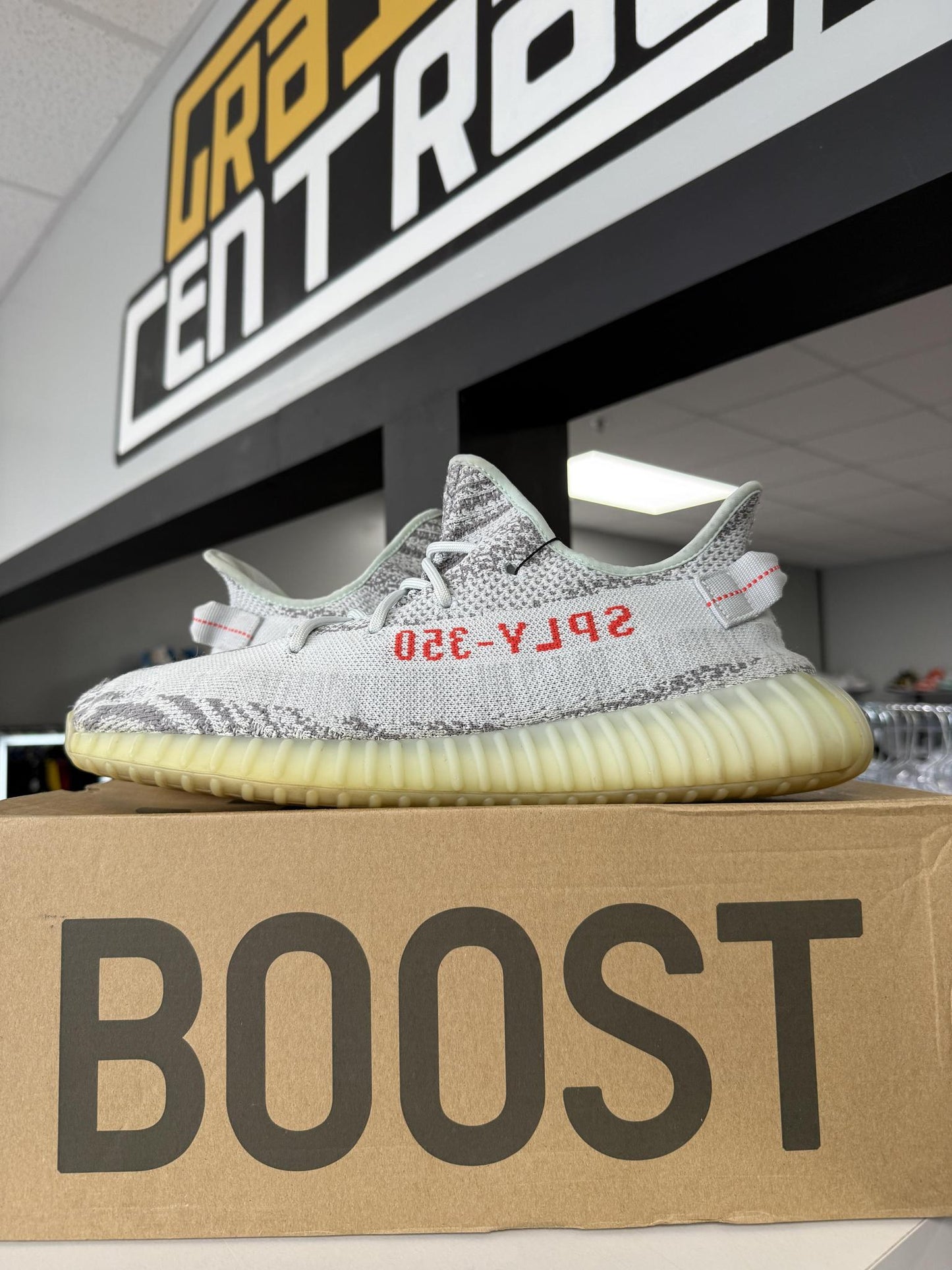 Yeezy 350 V2 "Blue Tint" Used Size 14