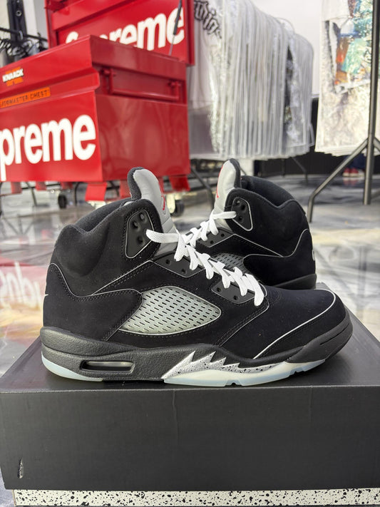 Jordan 5 "Reimagined Metallic" Used Size 11