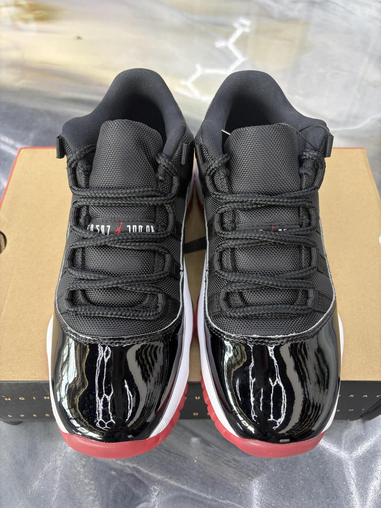 Jordan 11 Low "Bred" Used Size 7Y/8.5W