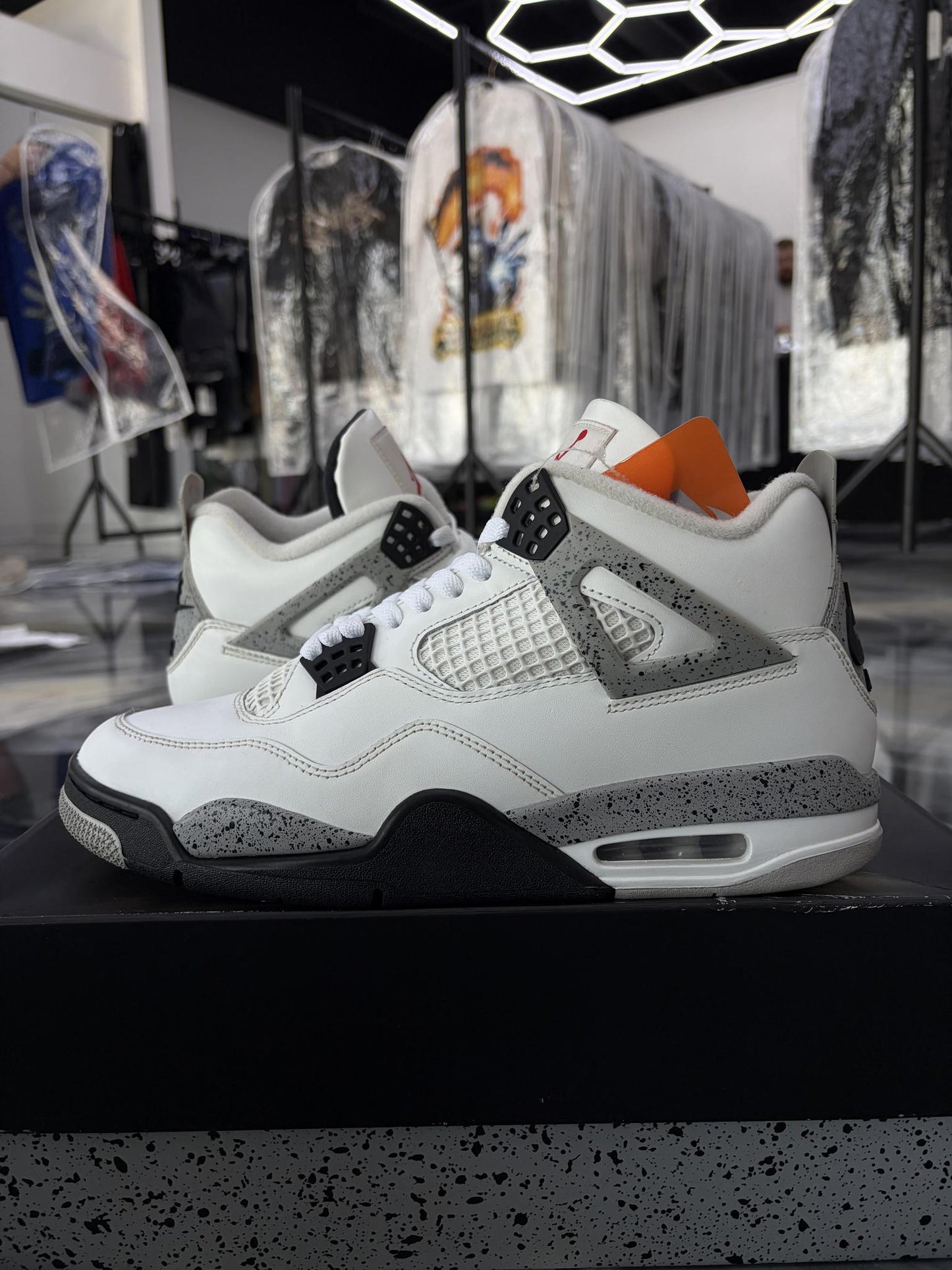 Jordan 4 "White Cement" Used Size 10