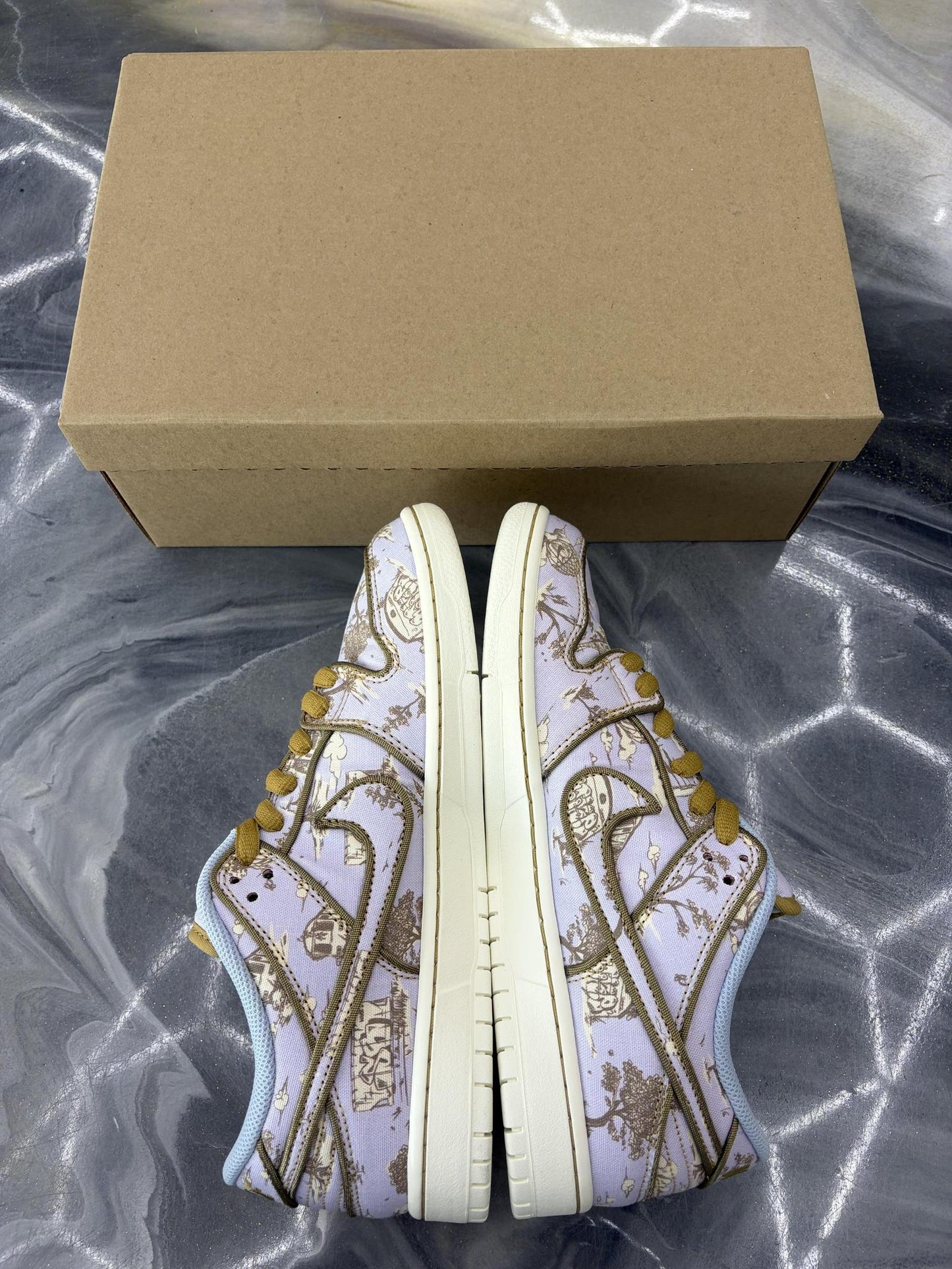 Nike SB Dunk Low "City of Style" Used Size 9.5