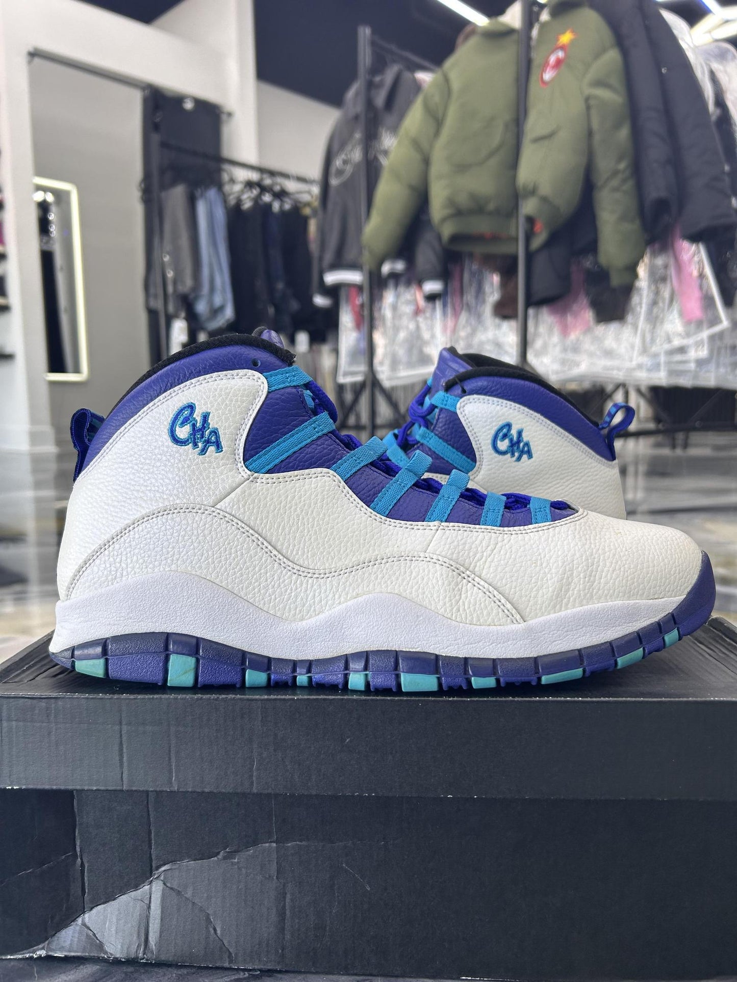 Jordan 10 "Charlotte" Used Size 13