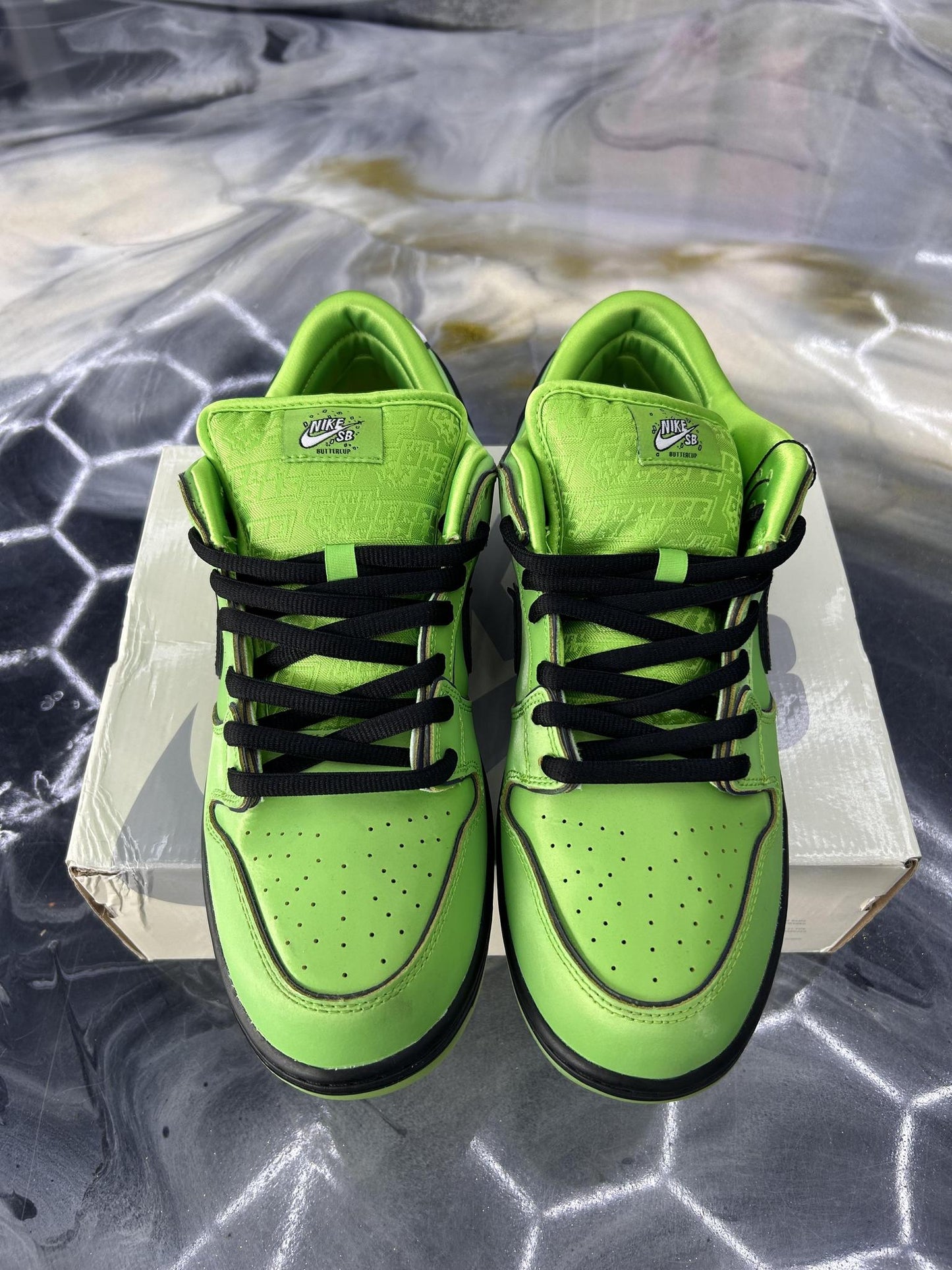 Nike SB Dunk Powerpuff "Buttercup" Used Size 12