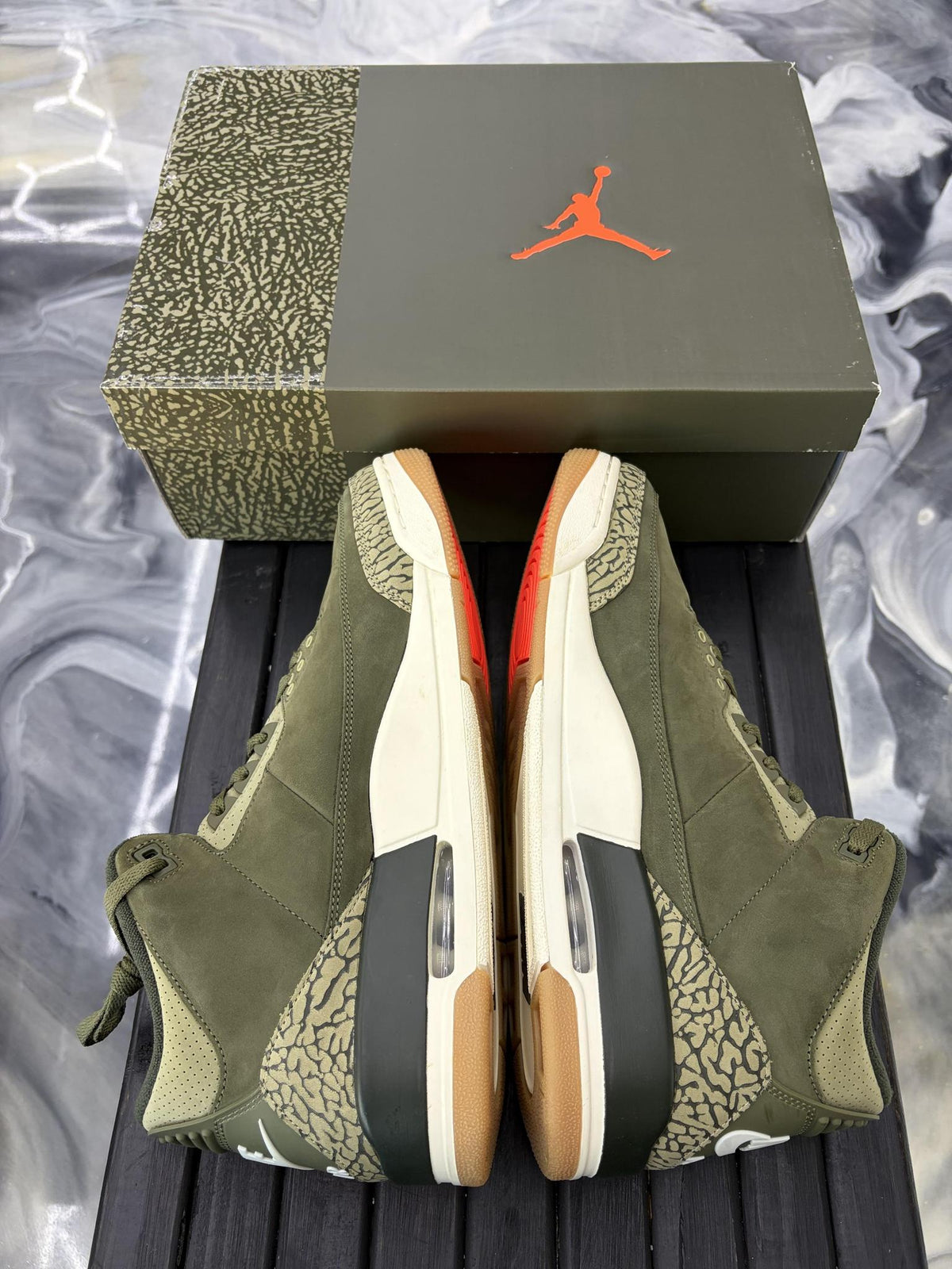 Jordan 3 "Family Affair" Used Size 12