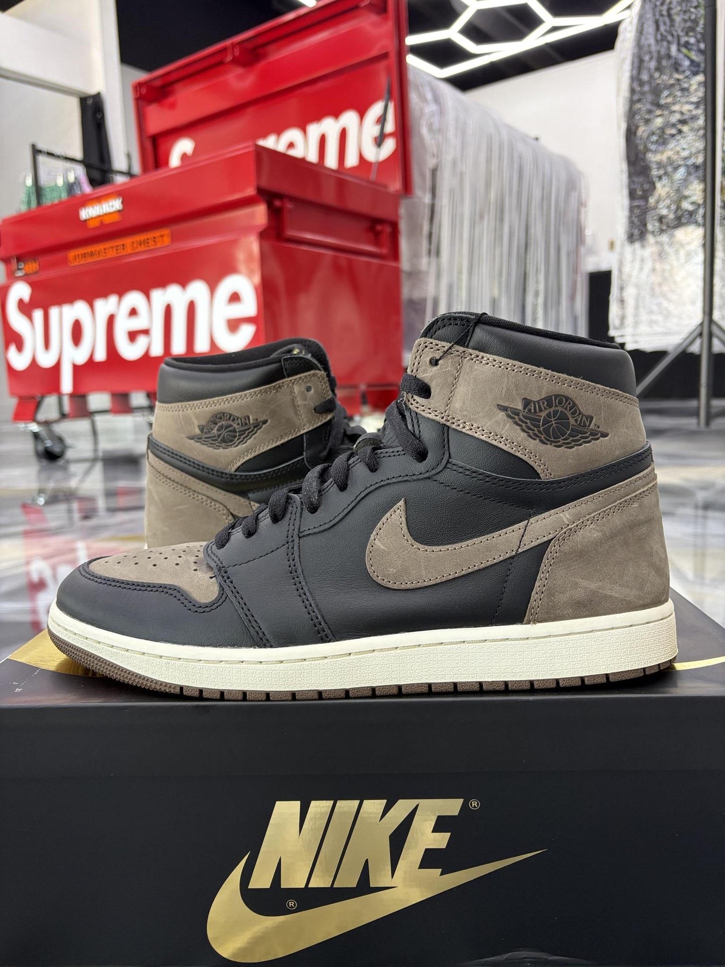 Jordan 1 "Palomino" Used Size 11.5