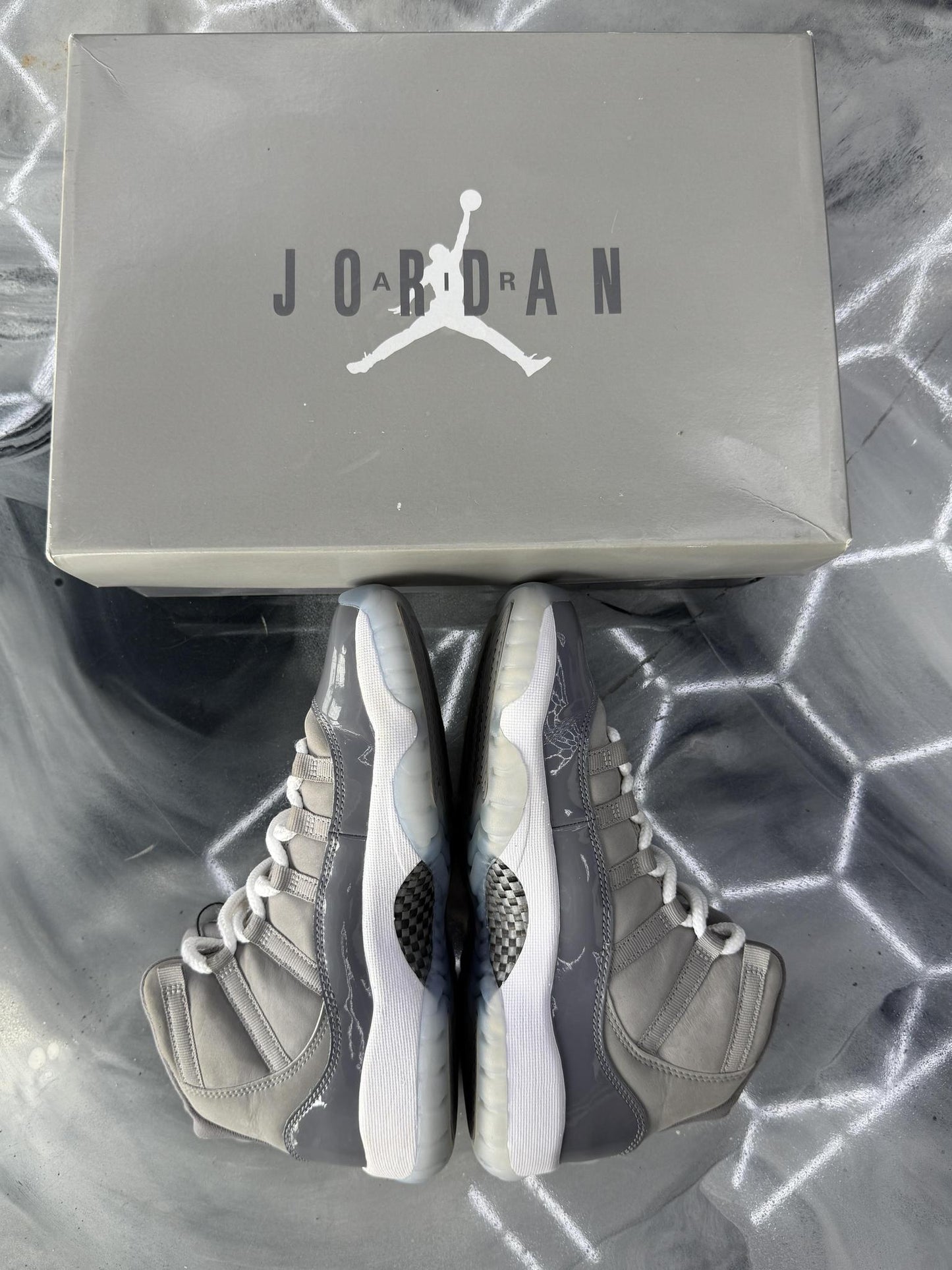 Jordan 11 Cool Grey Used