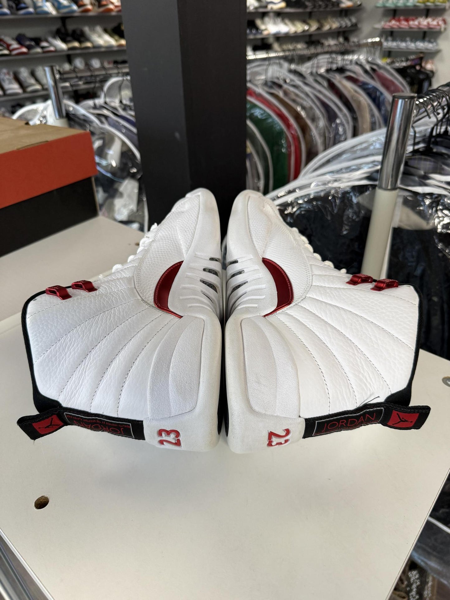 Jordan 12 "Twist" Used Size 10.5