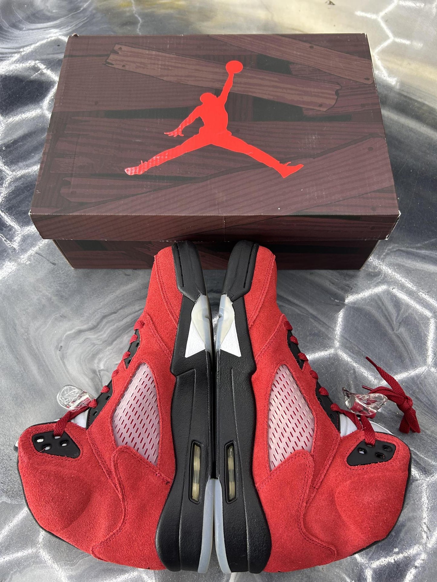 Jordan 5 "Raging Bull" Used Size 10