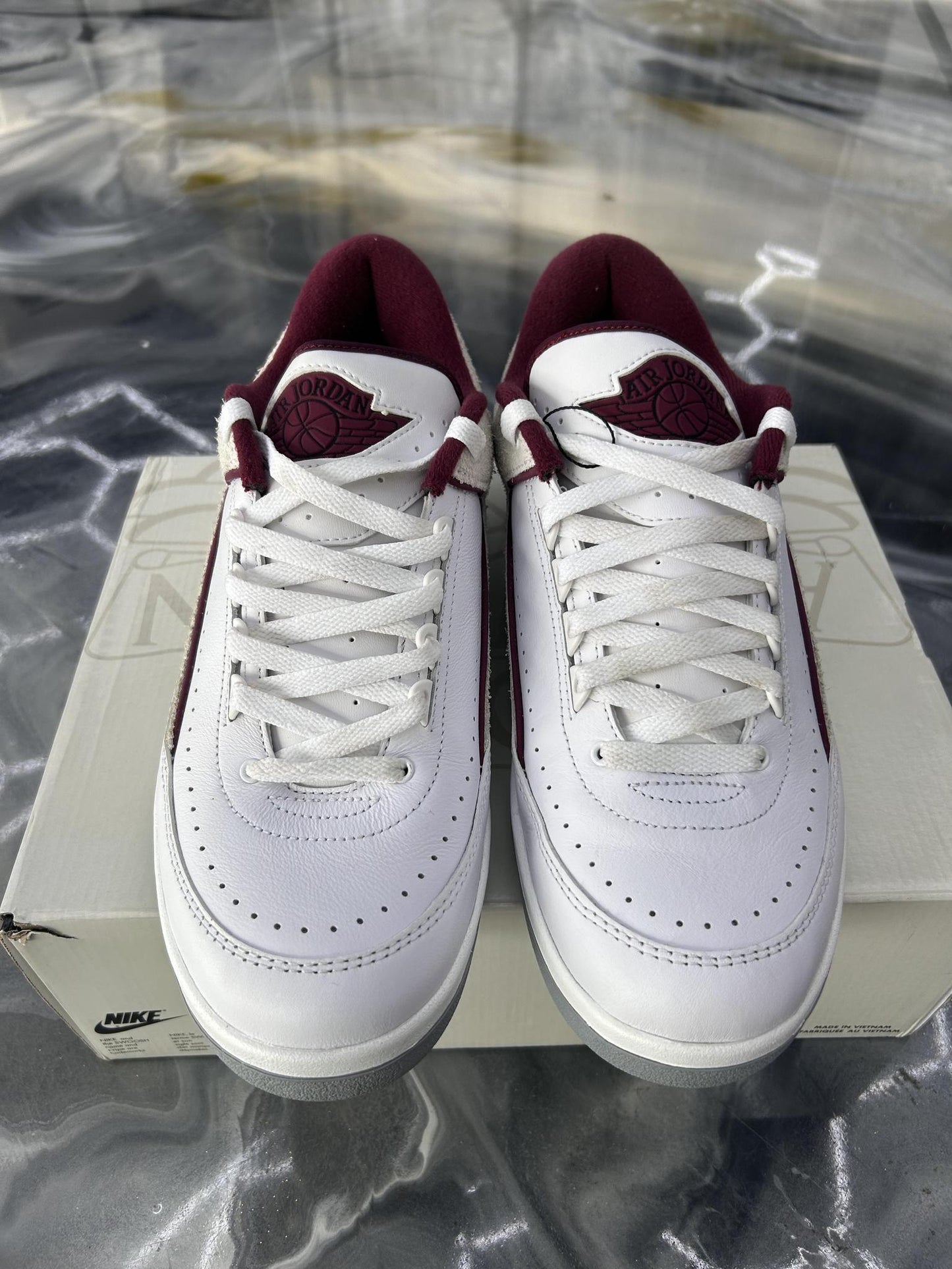 Jordan 2 Low "Cherrywood Red" Used Size 11