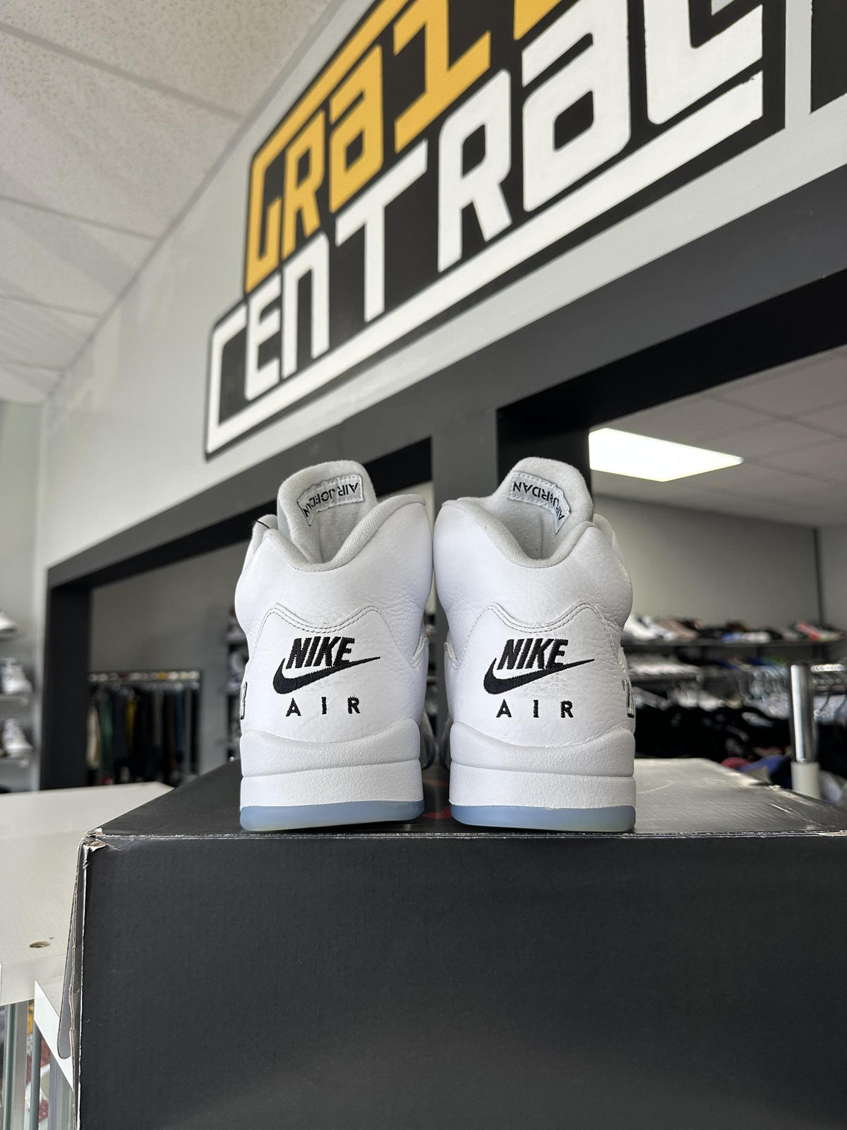 Jordan 5 White Metallic Used