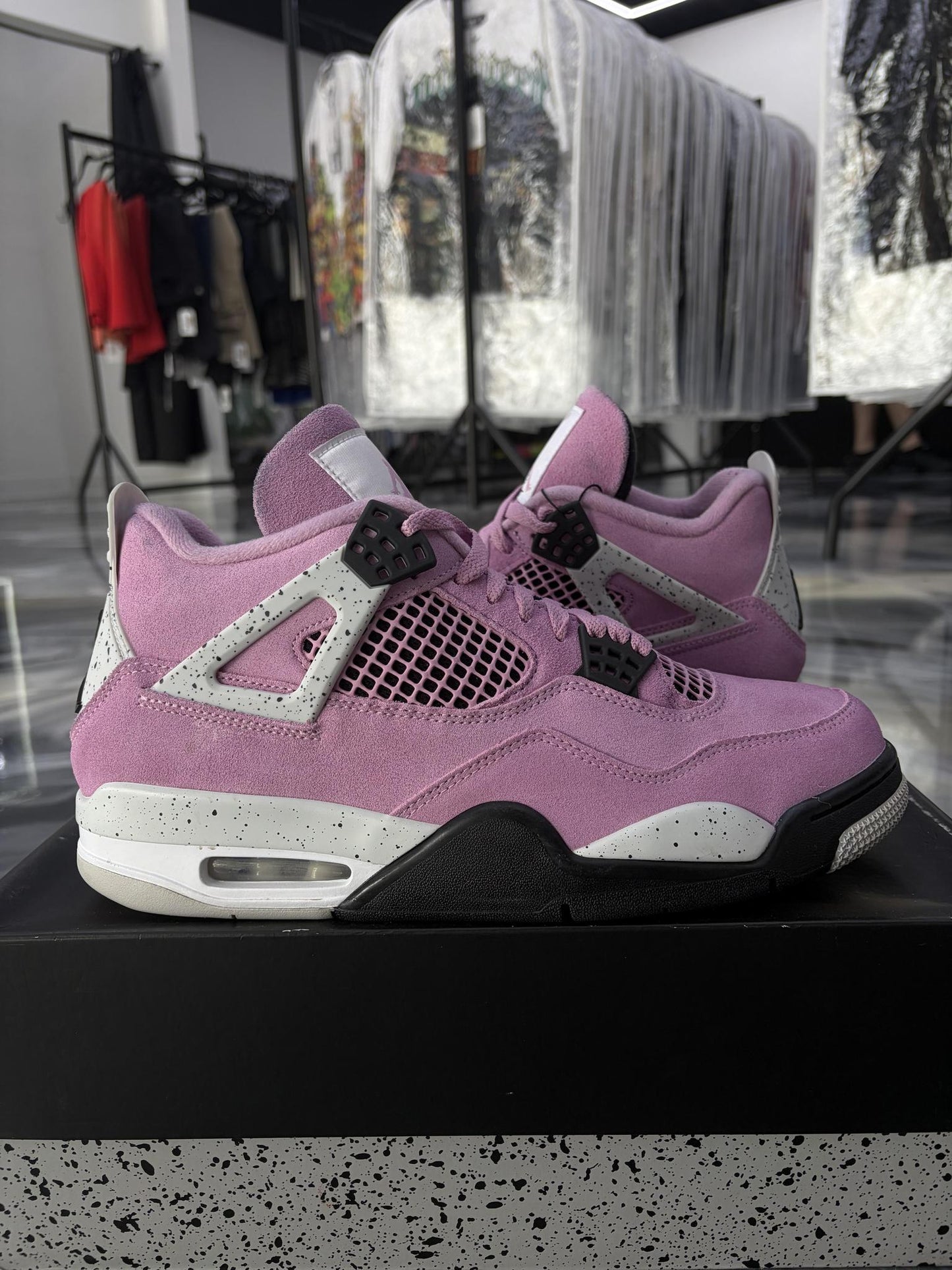 Jordan 4 "Pink Orchid" Used Size 12W/10.5M