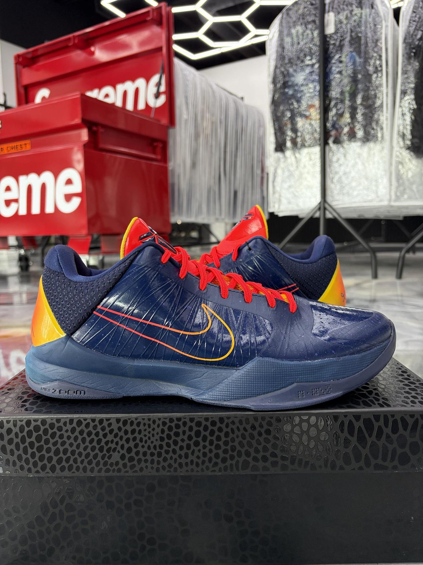 Nike Kobe 5 "Caitlyn Clark Indiana Fever" Used Size 11.5