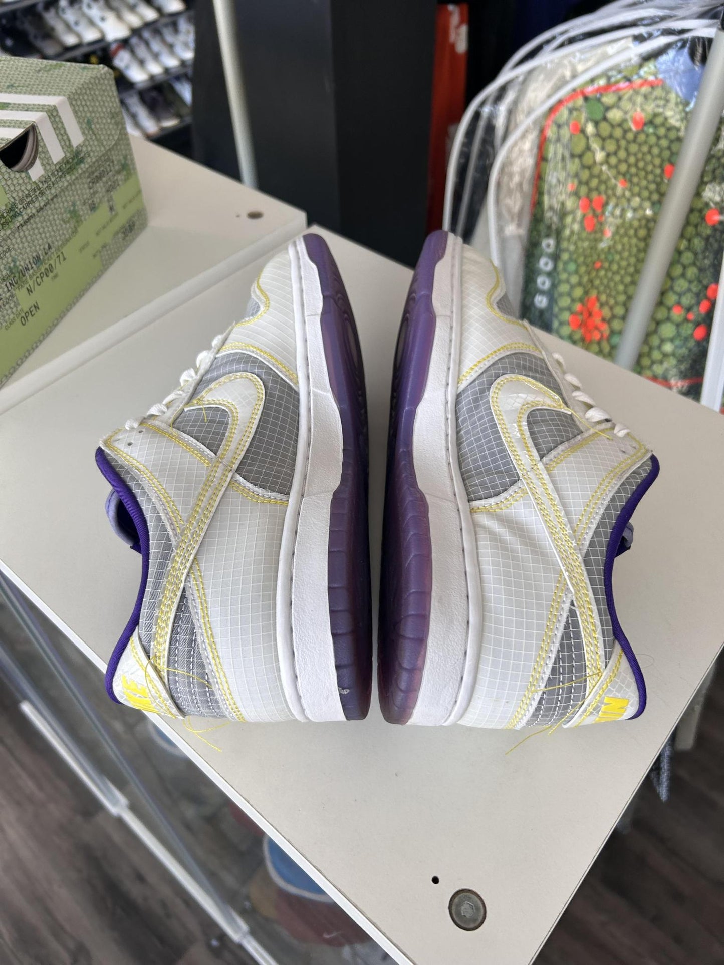 Nike Dunk Low x Union "Court Purple" Used Size 10
