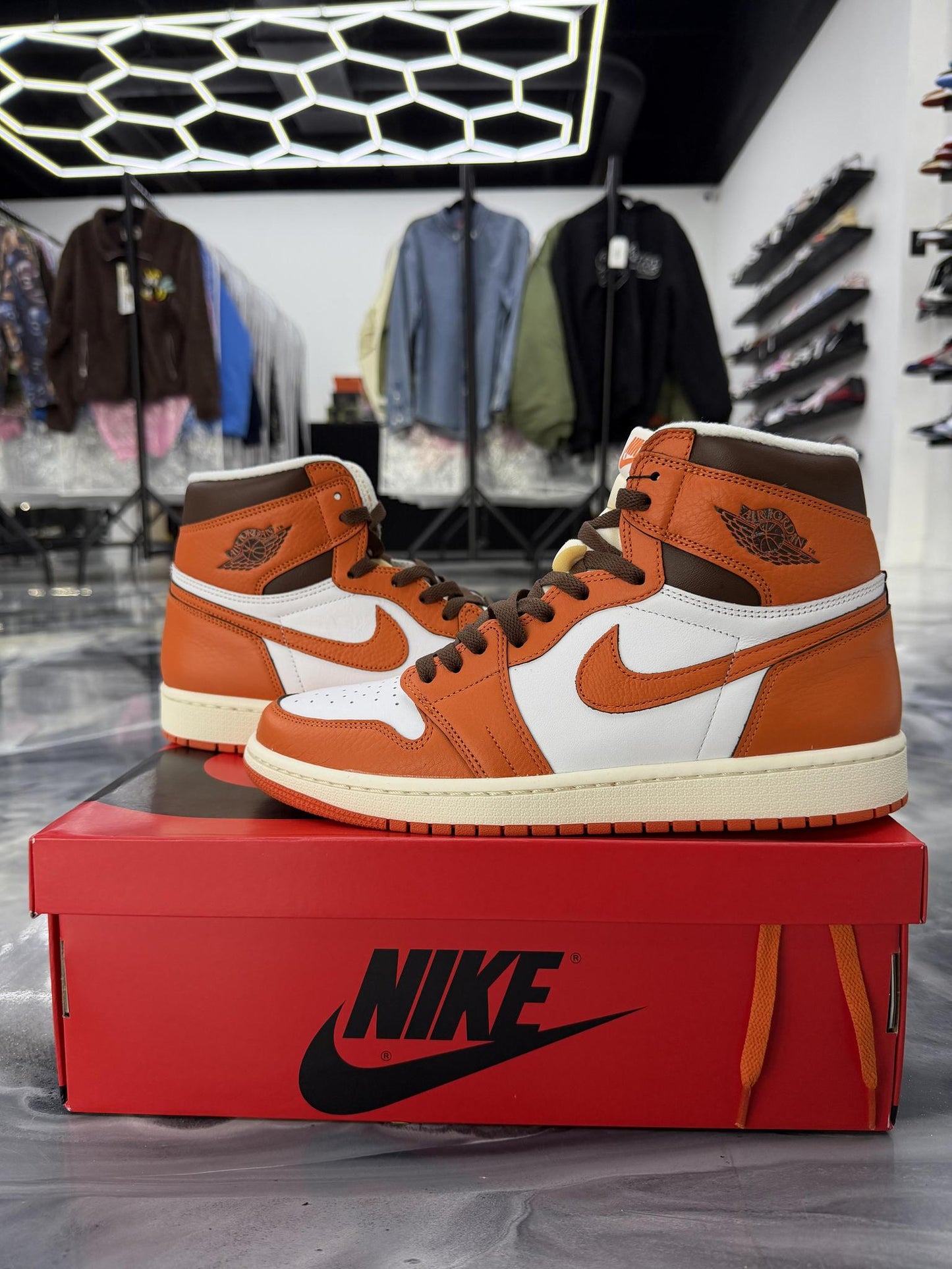 Jordan 1 "Starfish" Used Size 10